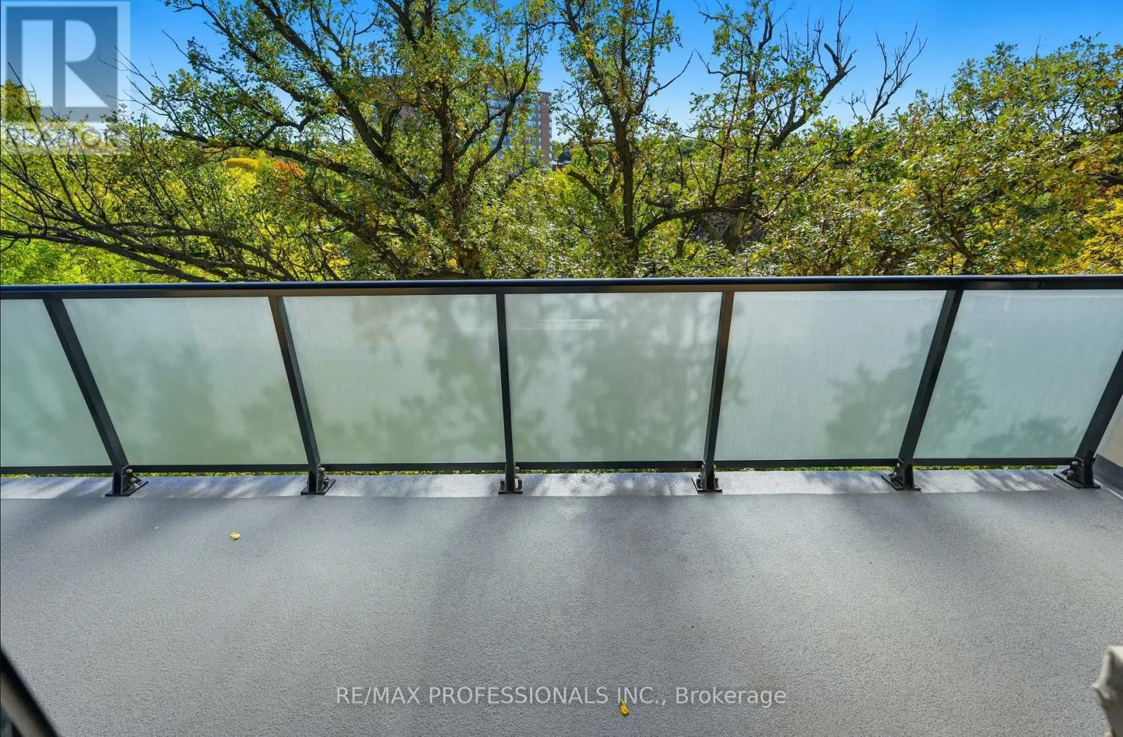 405 - 2130 WESTON ROAD