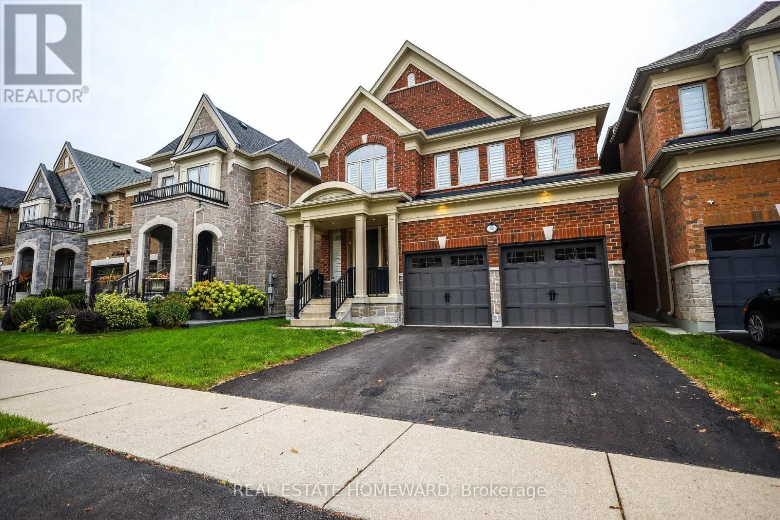 9 DANCING WATERS ROAD
