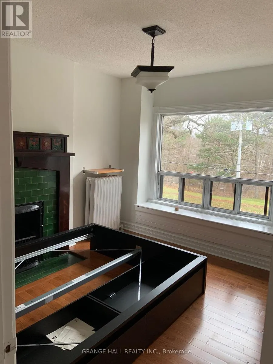 189 PARKSIDE DRIVE