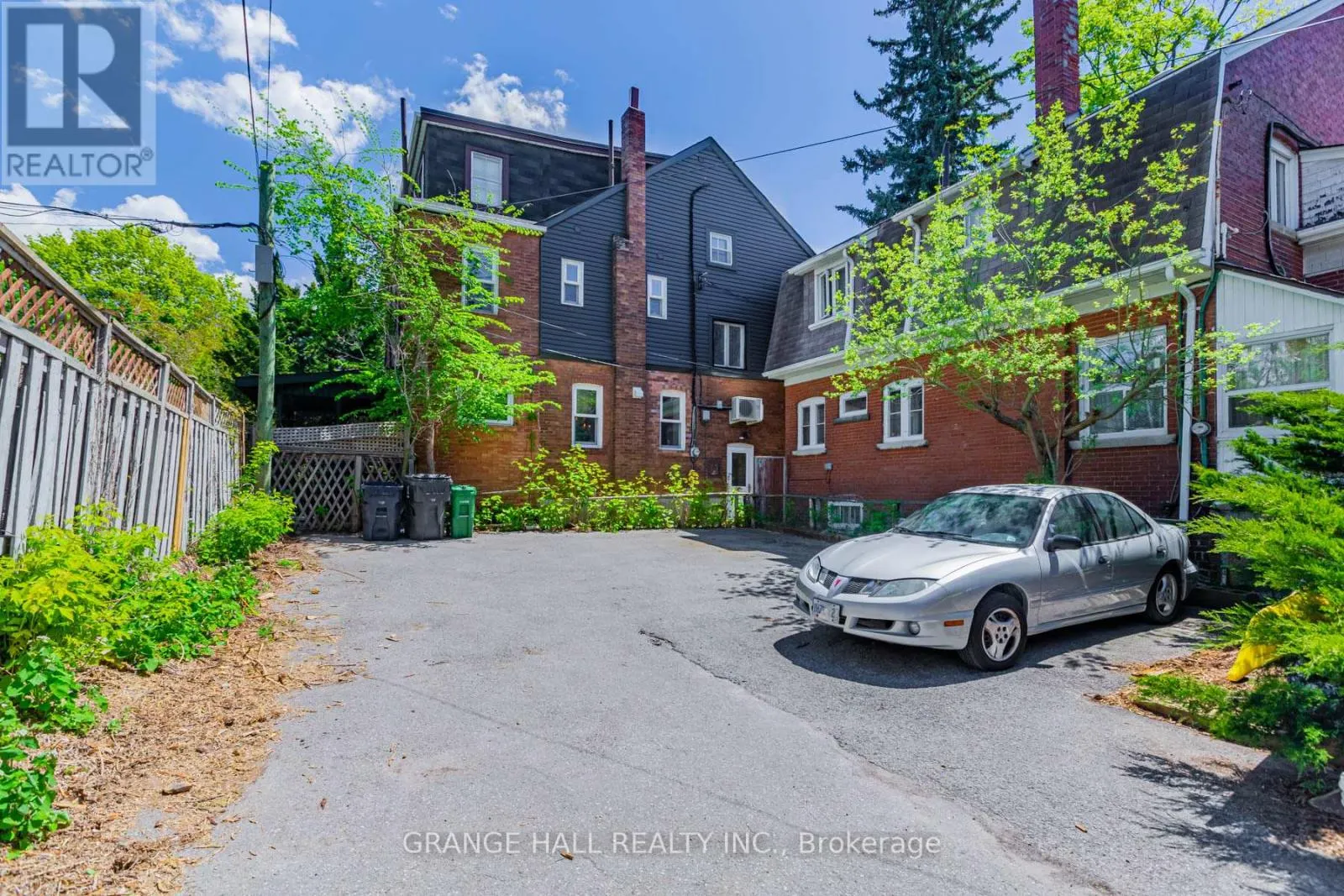 189 PARKSIDE DRIVE