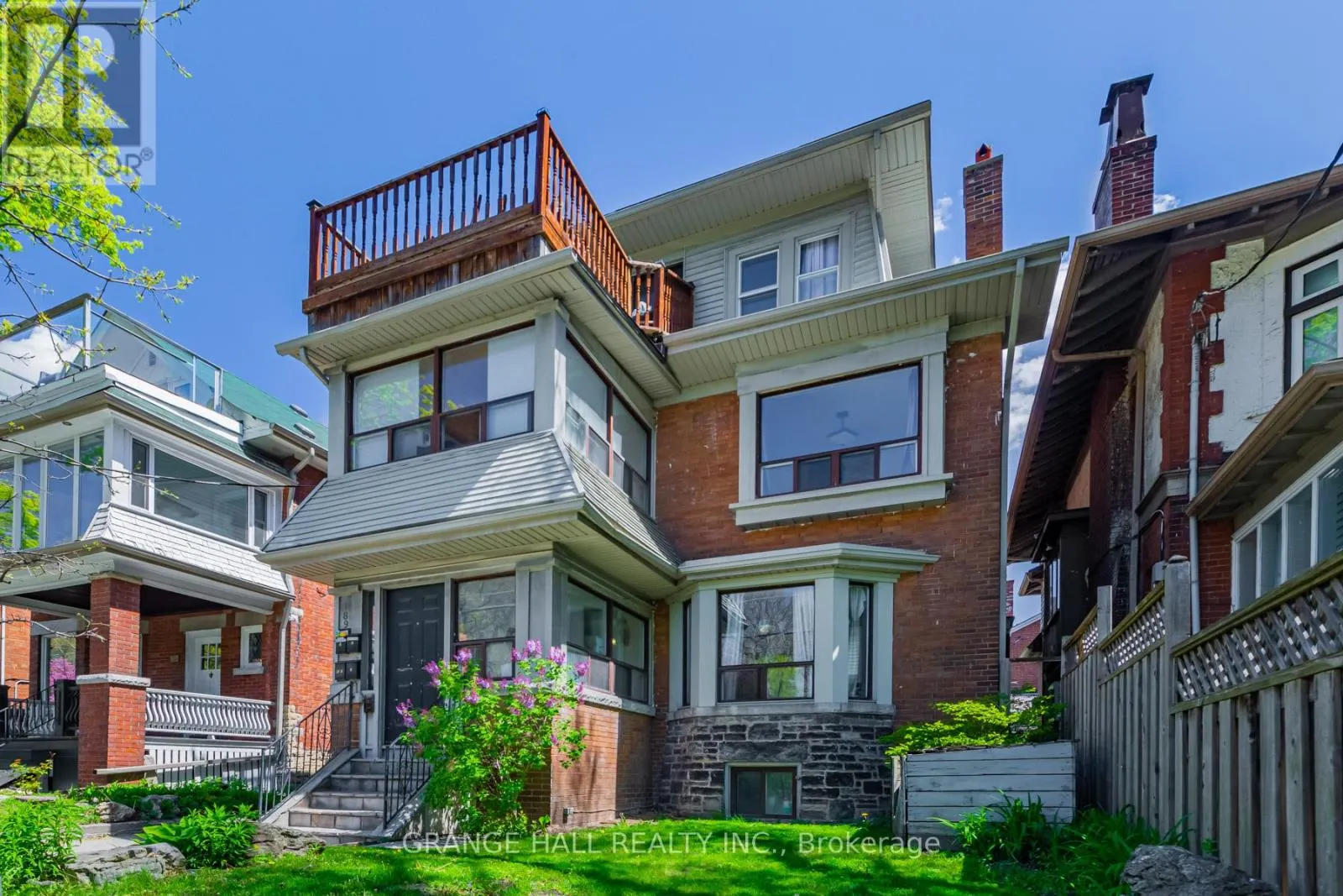 189 PARKSIDE DRIVE