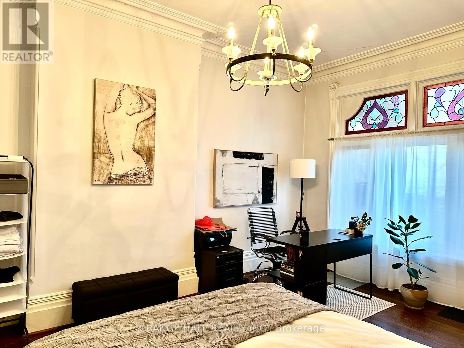 1544 KING STREET W