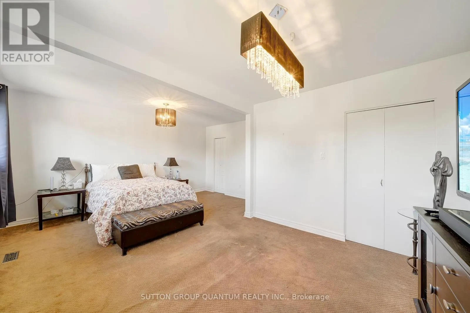 1224 FAIRDALE DRIVE