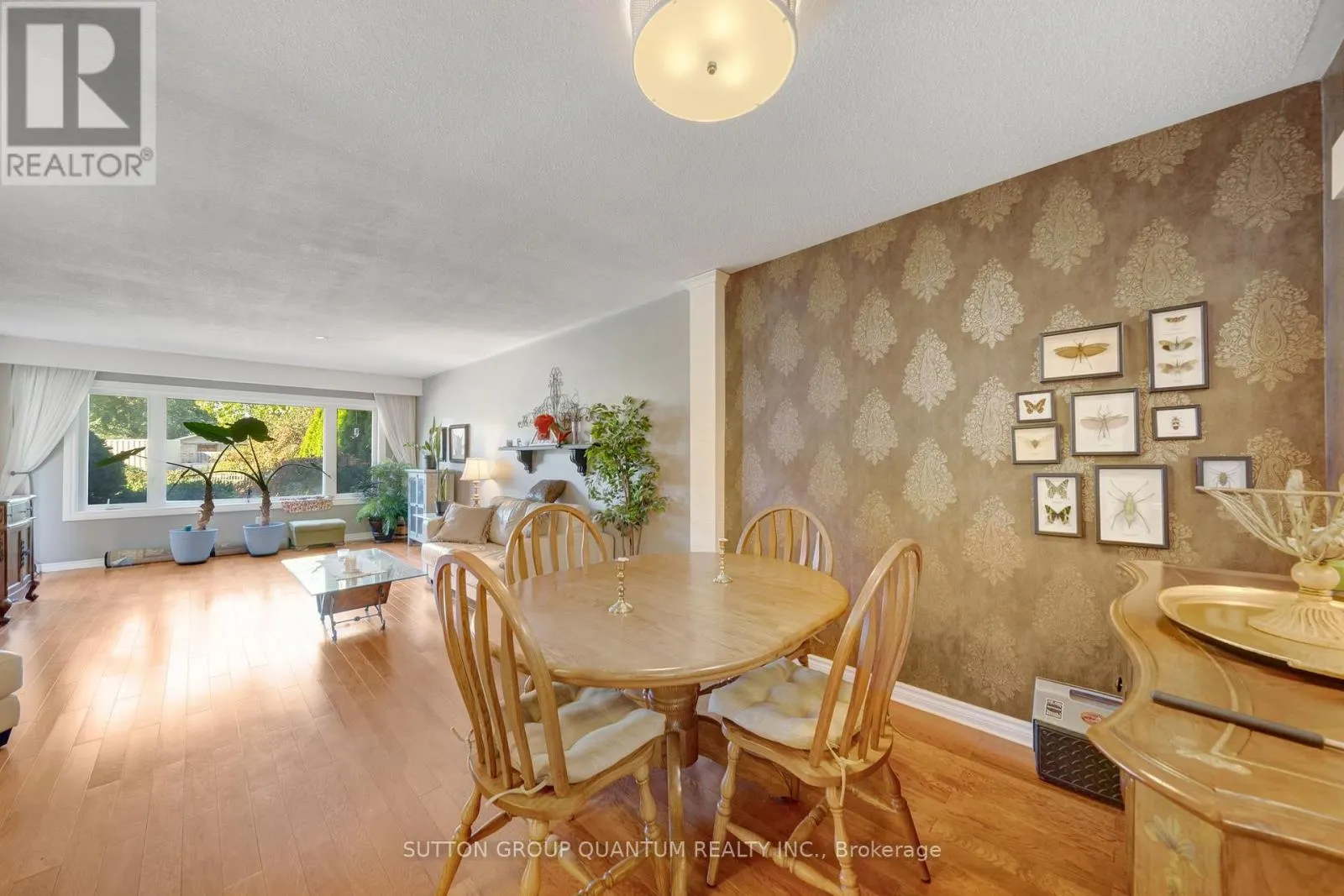 1224 FAIRDALE DRIVE