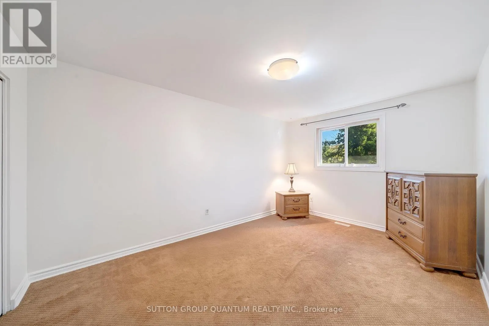 1224 FAIRDALE DRIVE