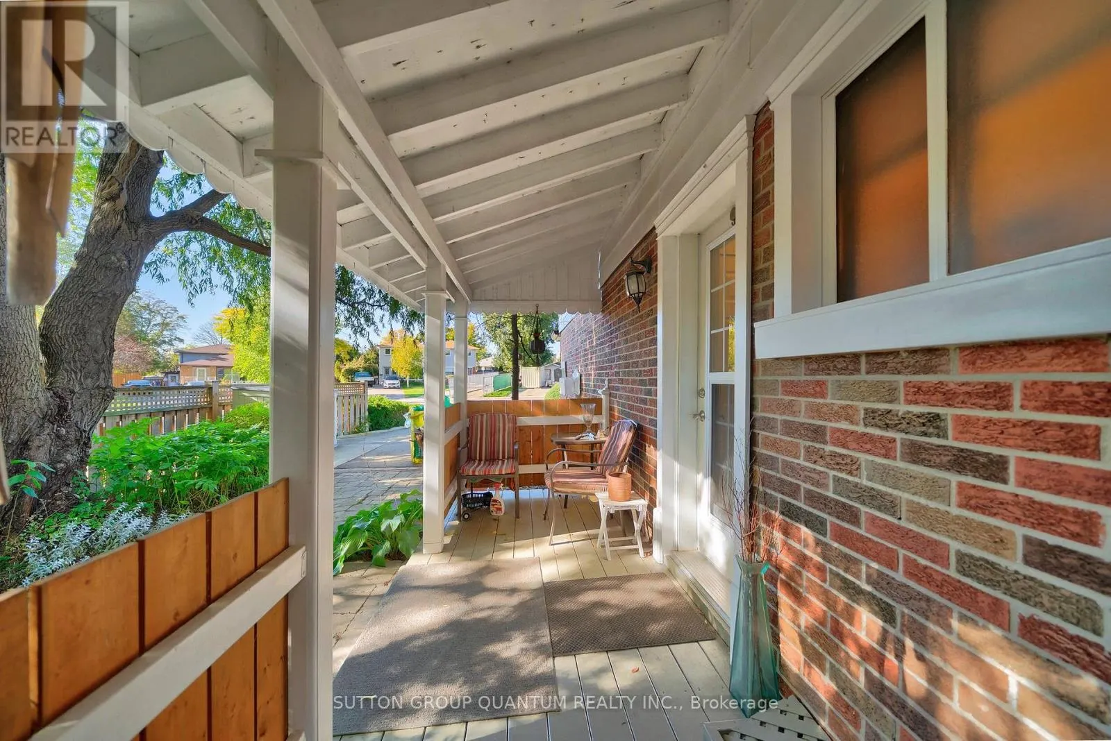 1224 FAIRDALE DRIVE