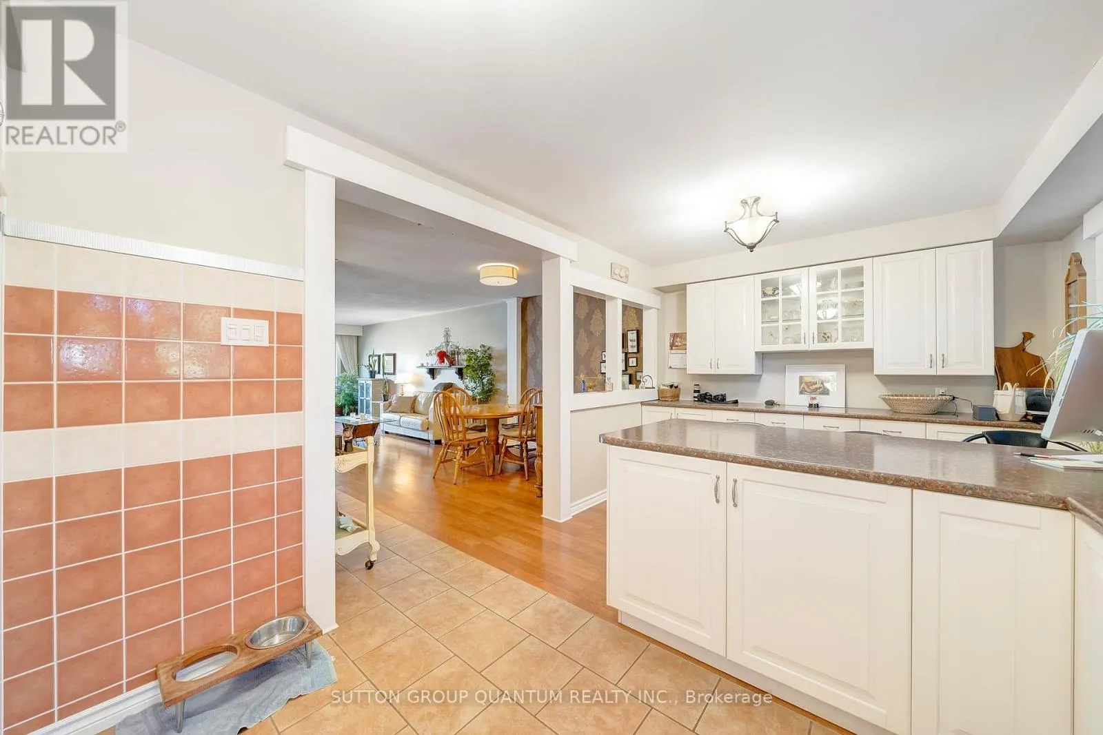 1224 FAIRDALE DRIVE