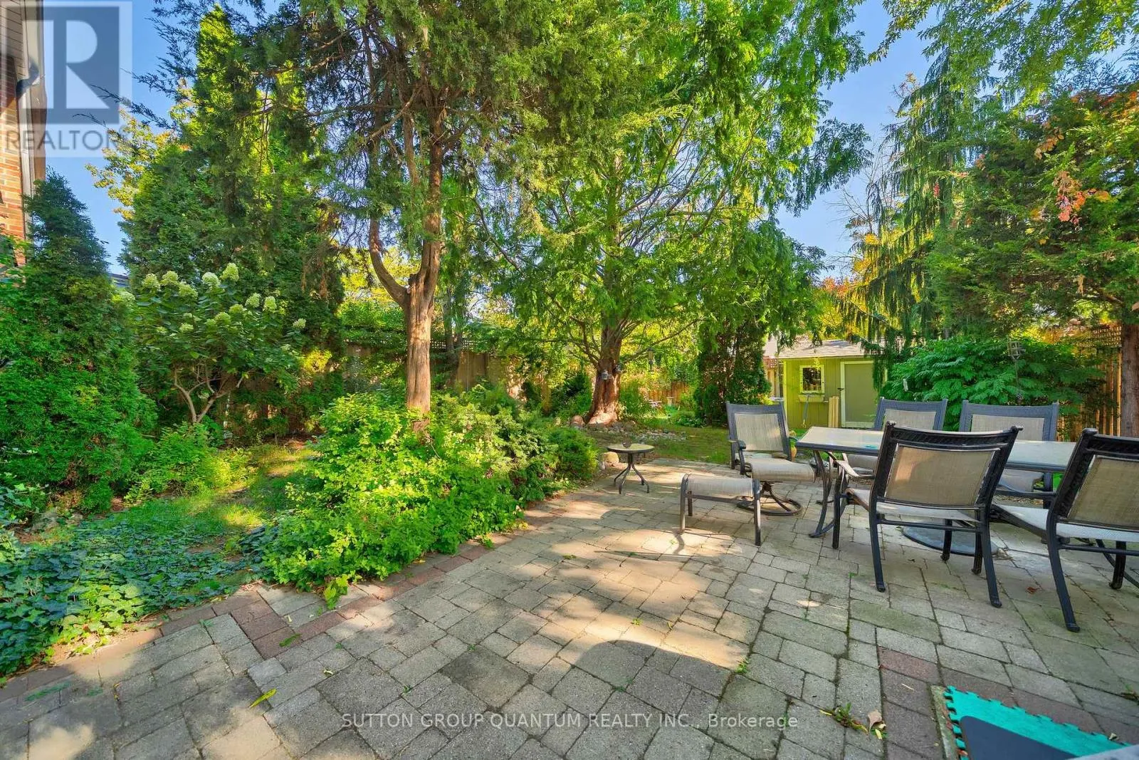 1224 FAIRDALE DRIVE