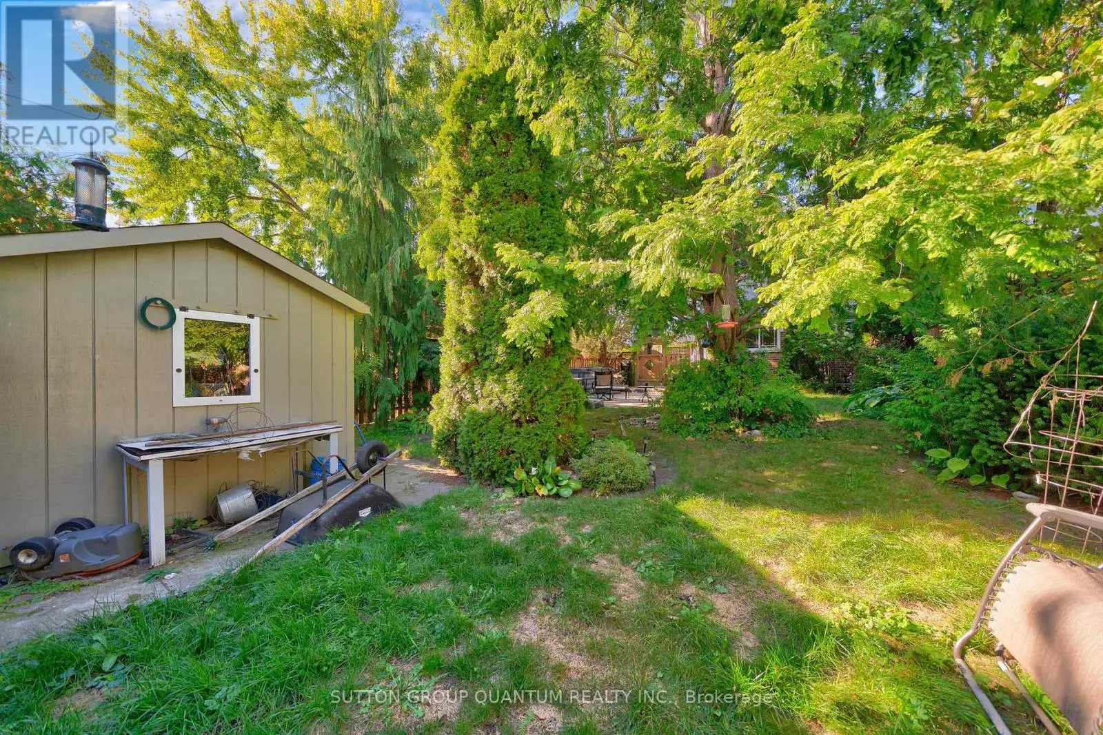 1224 FAIRDALE DRIVE