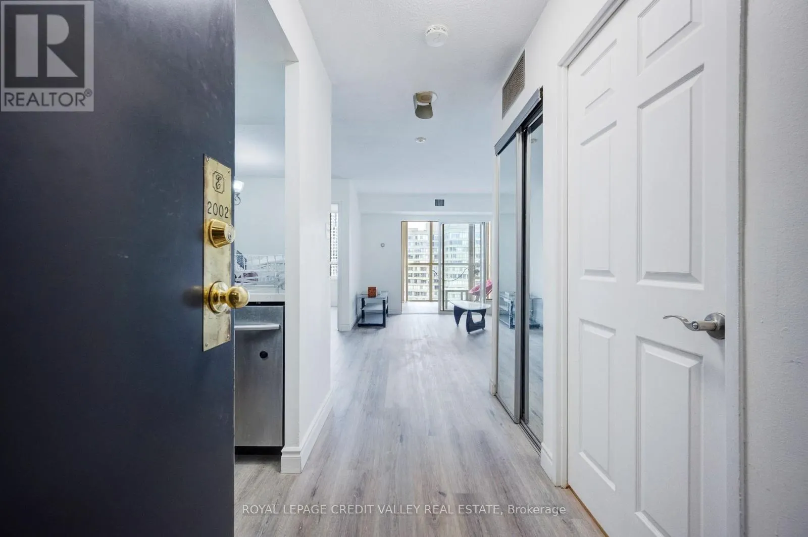 2002 - 265 ENFIELD PLACE