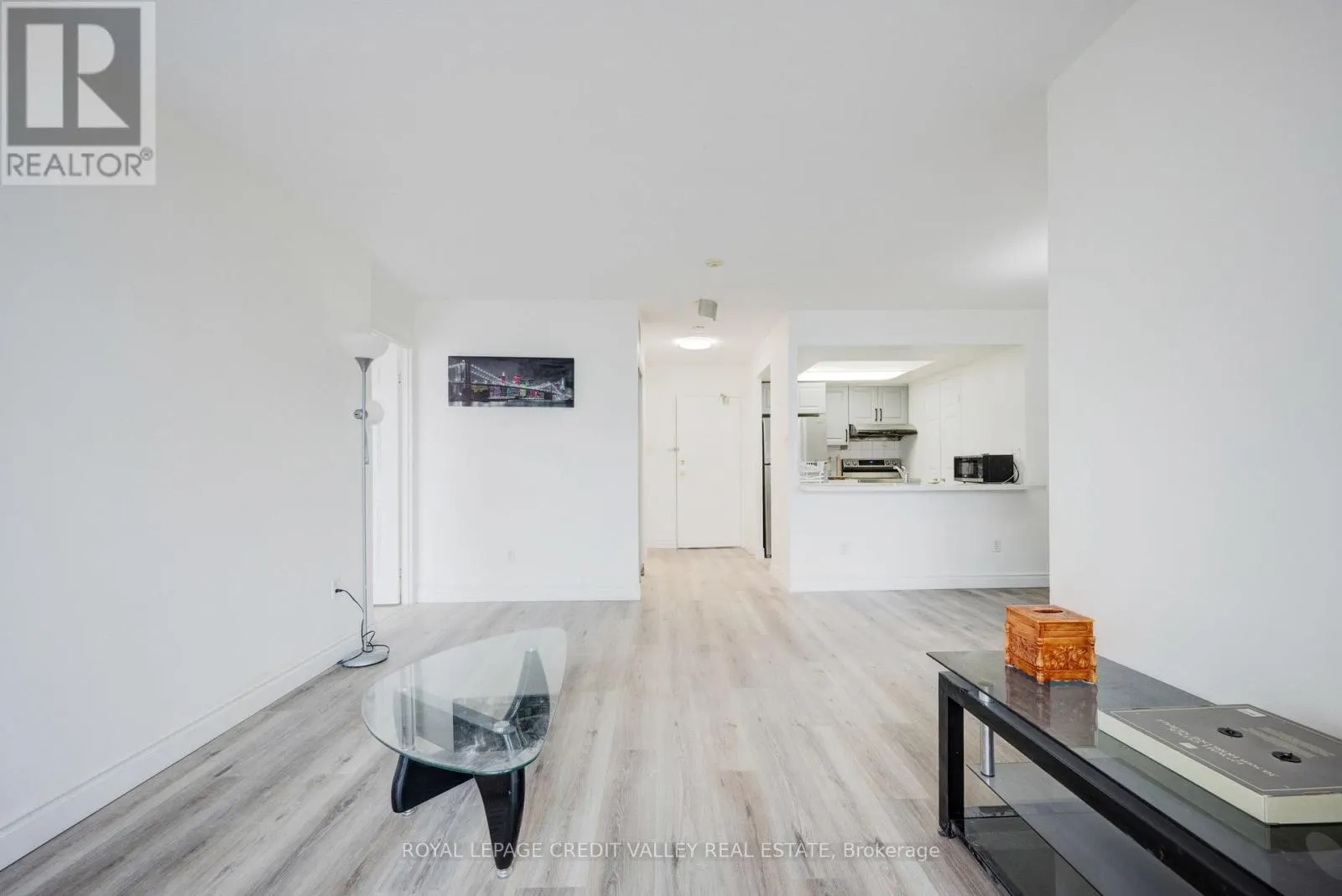2002 - 265 ENFIELD PLACE
