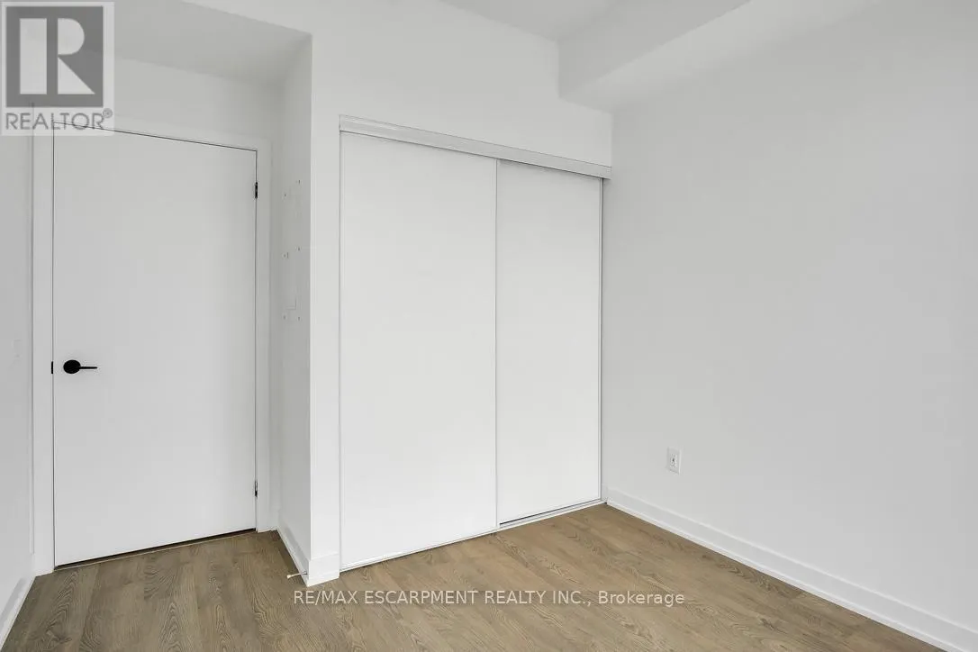 1203 - 220 MISSINNIHE WAY