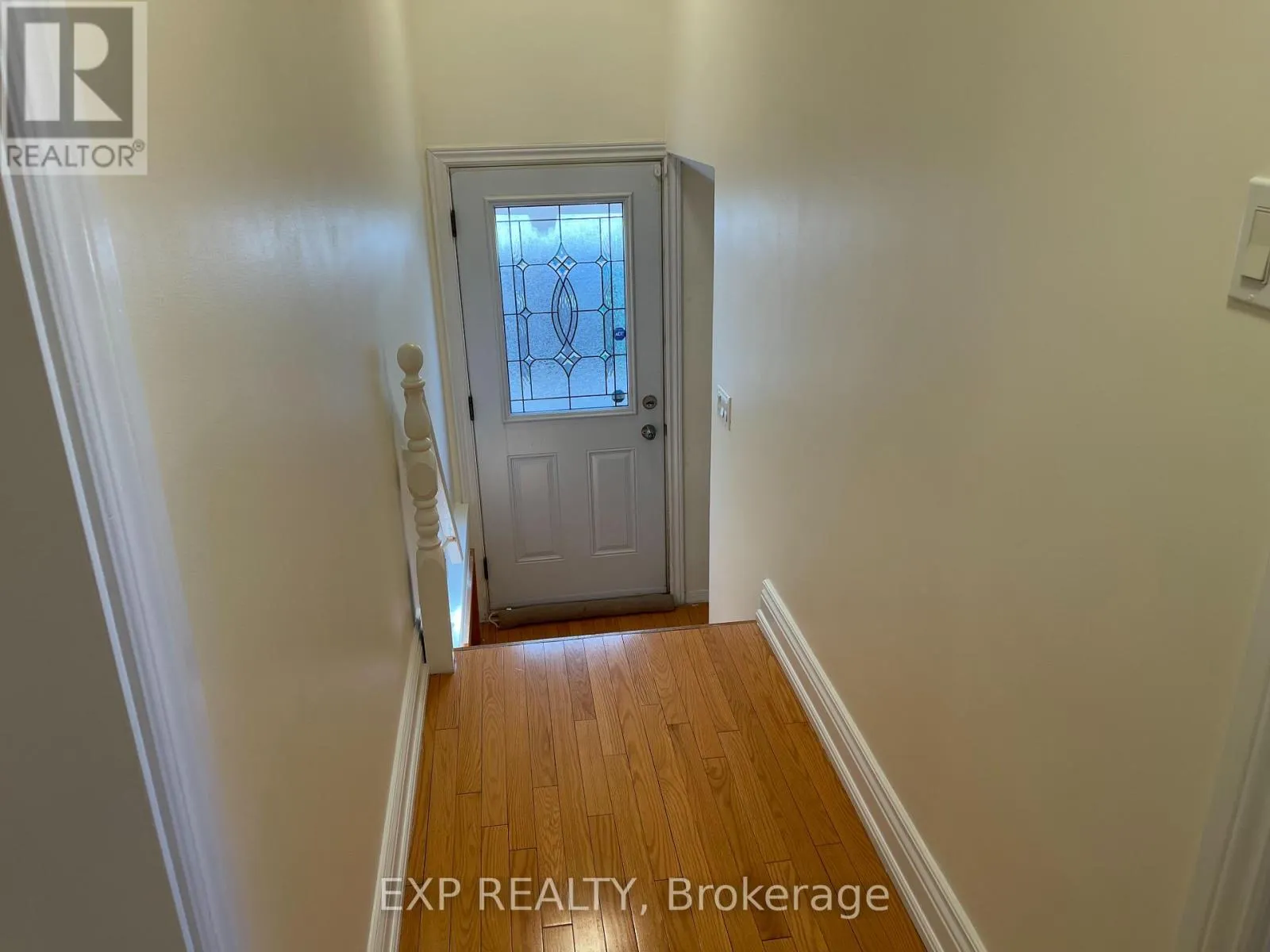 1084 HAIG BOULEVARD