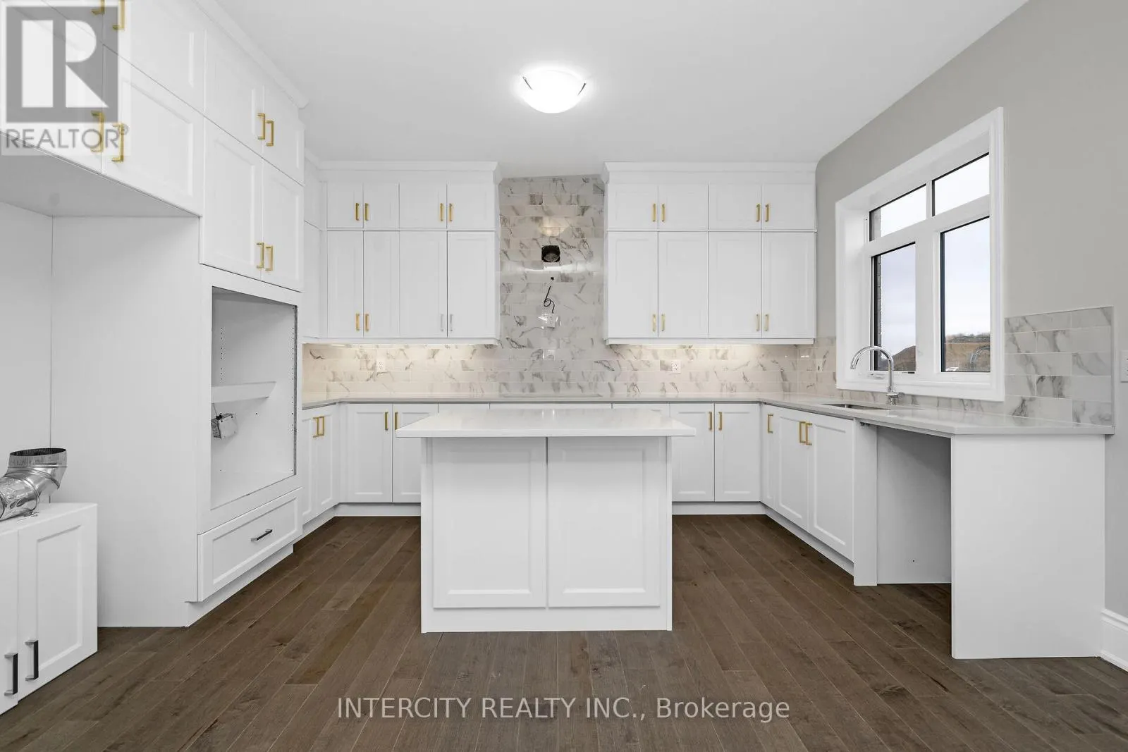 LOT 200 - 61 GOODVIEW DRIVE