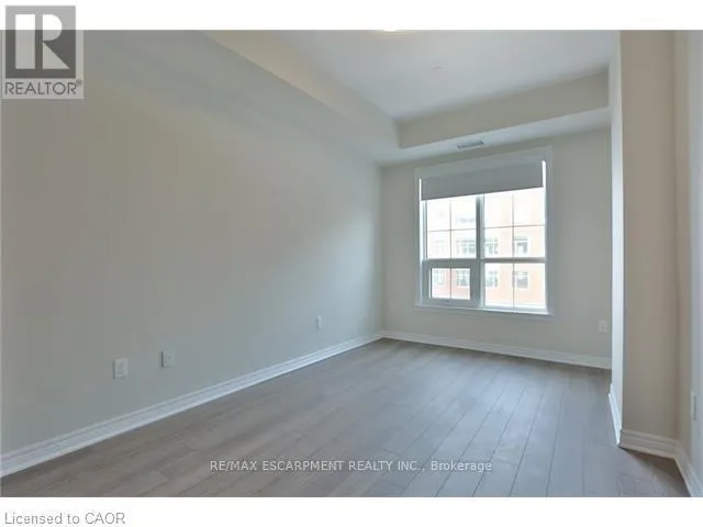 213 - 216 OAK PARK BOULEVARD