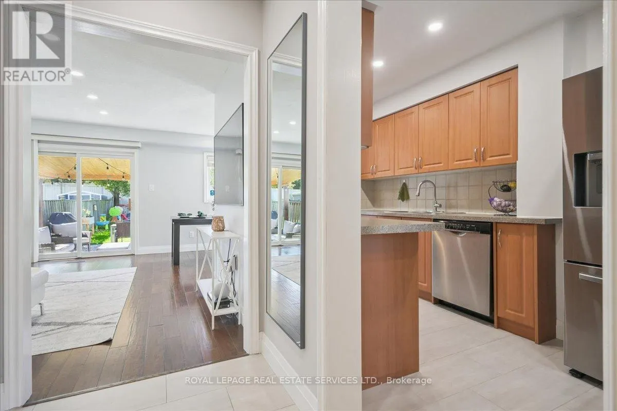 4336 LEE DRIVE
