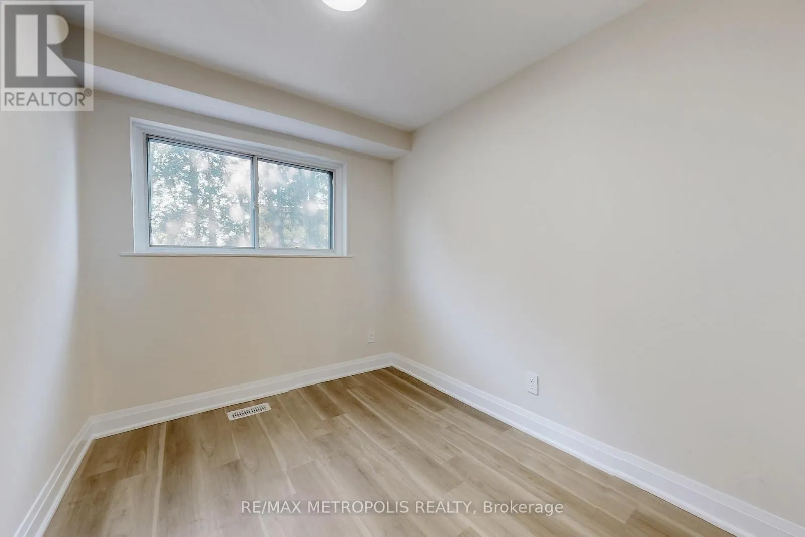 MAIN - 85 PRIMULA CRESCENT