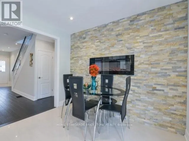 66 HOUNSLOW HEATH ROAD