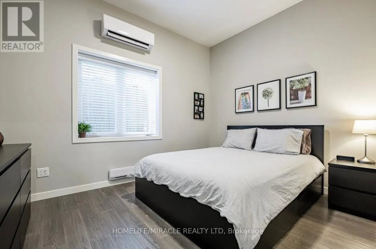 LANEWAY SUITE - 51 MCMURRAY AVENUE