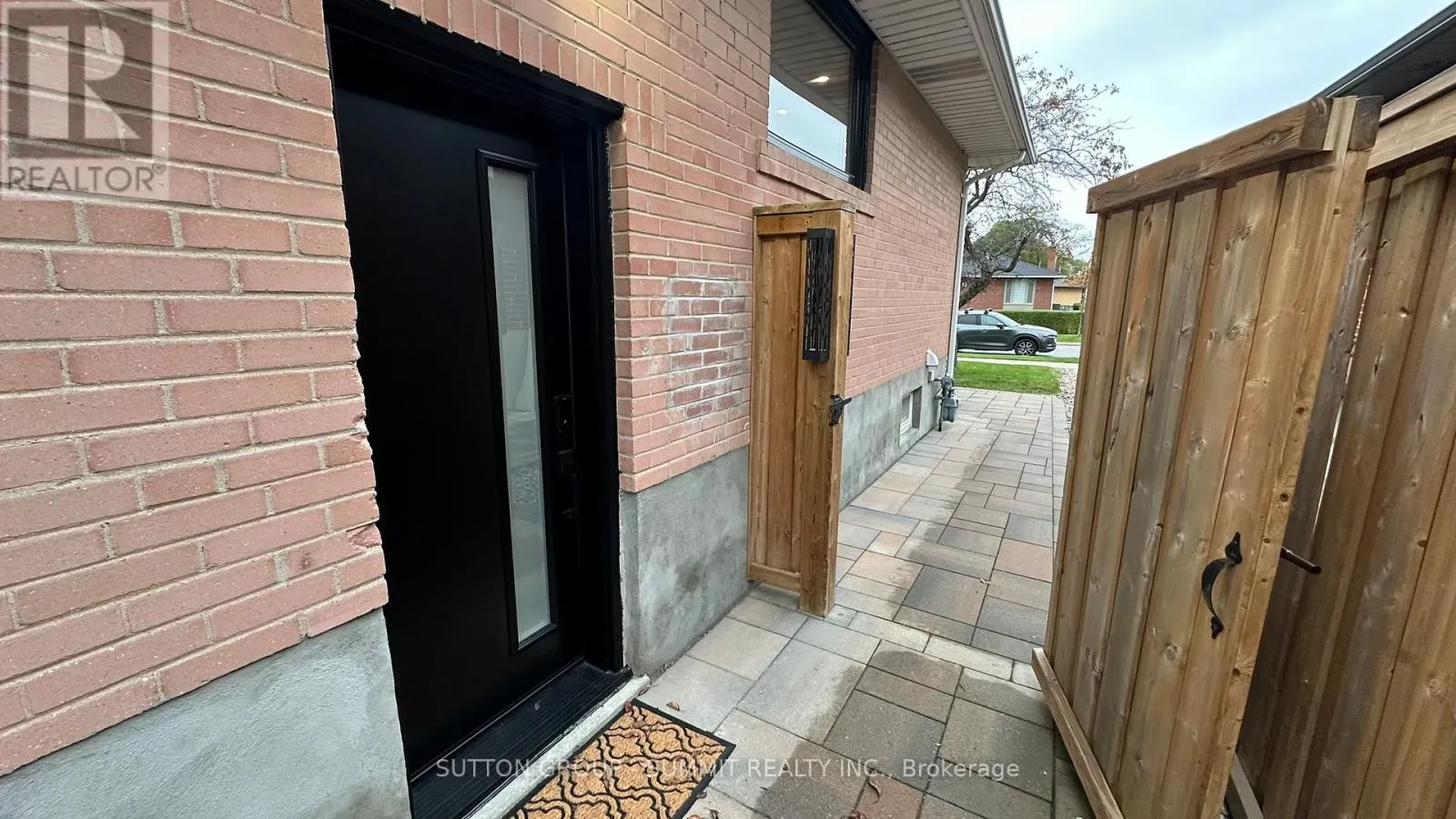 12 BRAMPTON ROAD