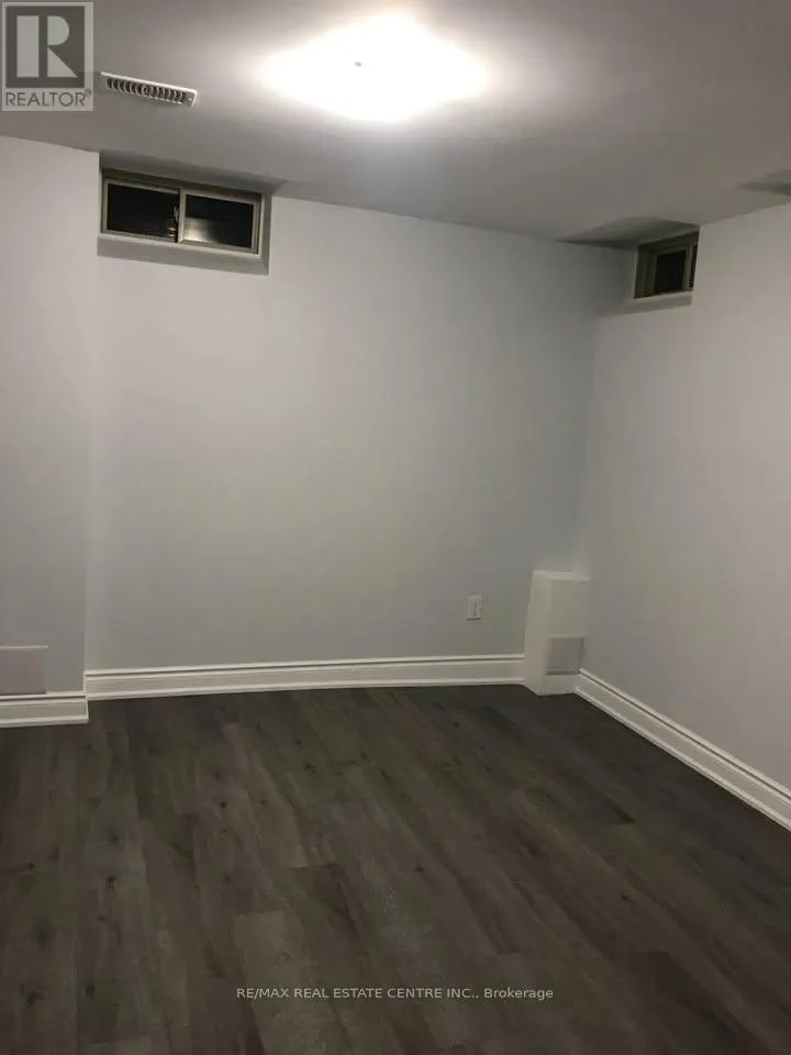 7 ARIES STREET