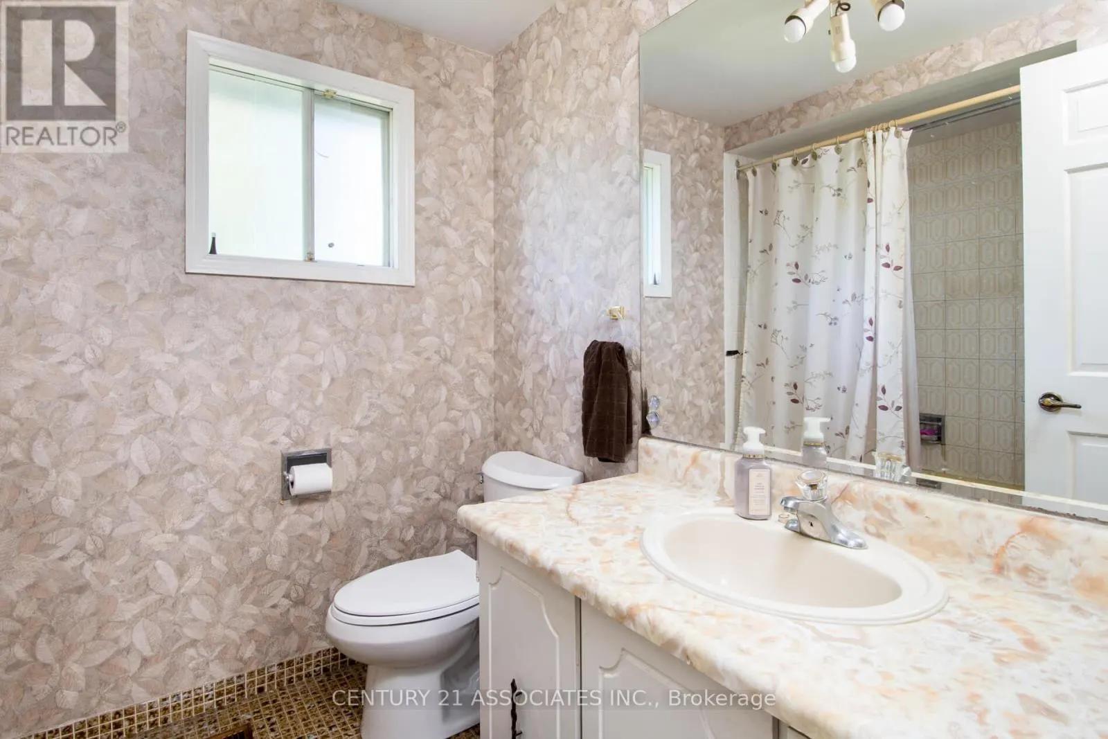 120 ELGIN DRIVE