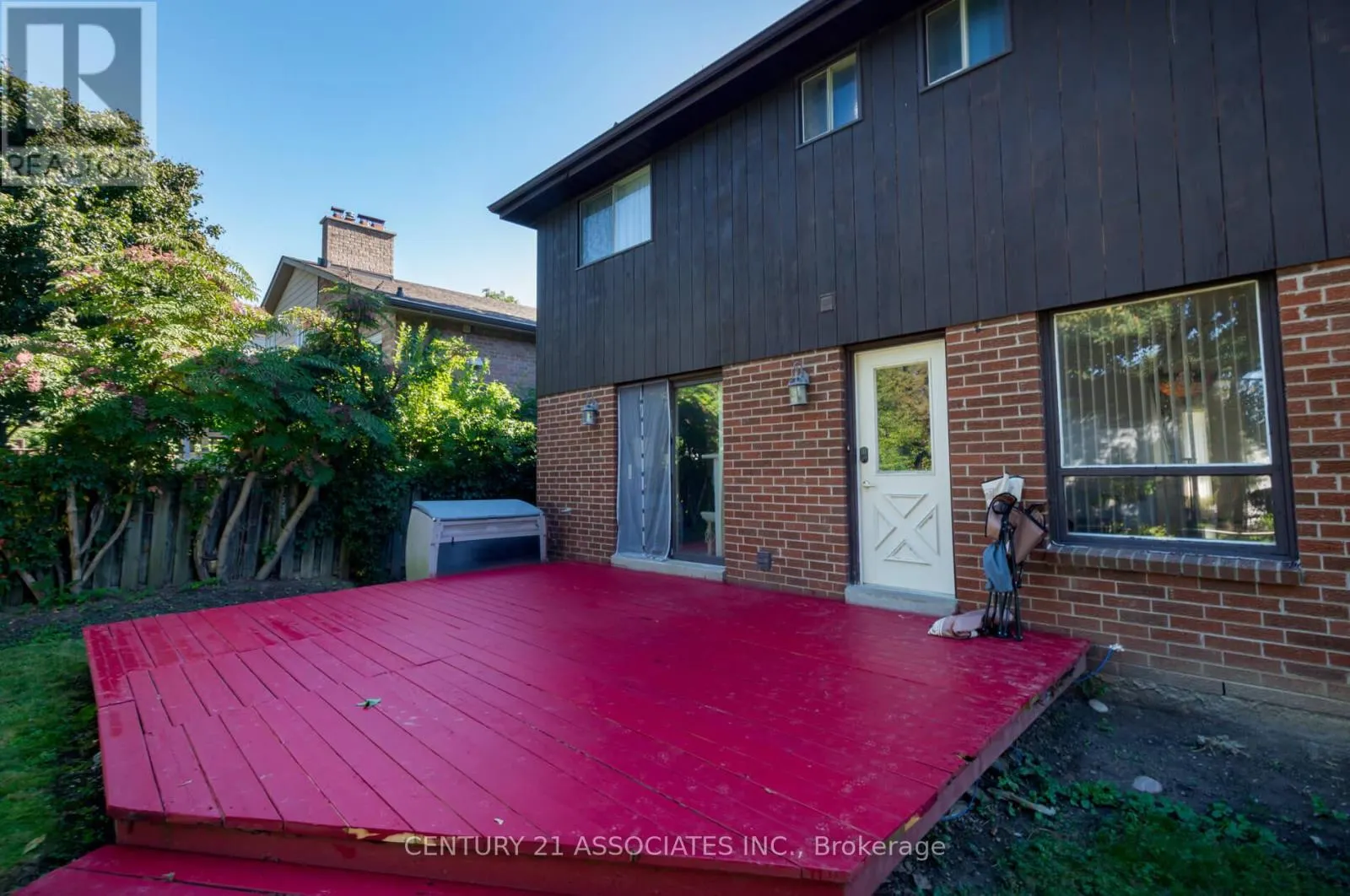 120 ELGIN DRIVE