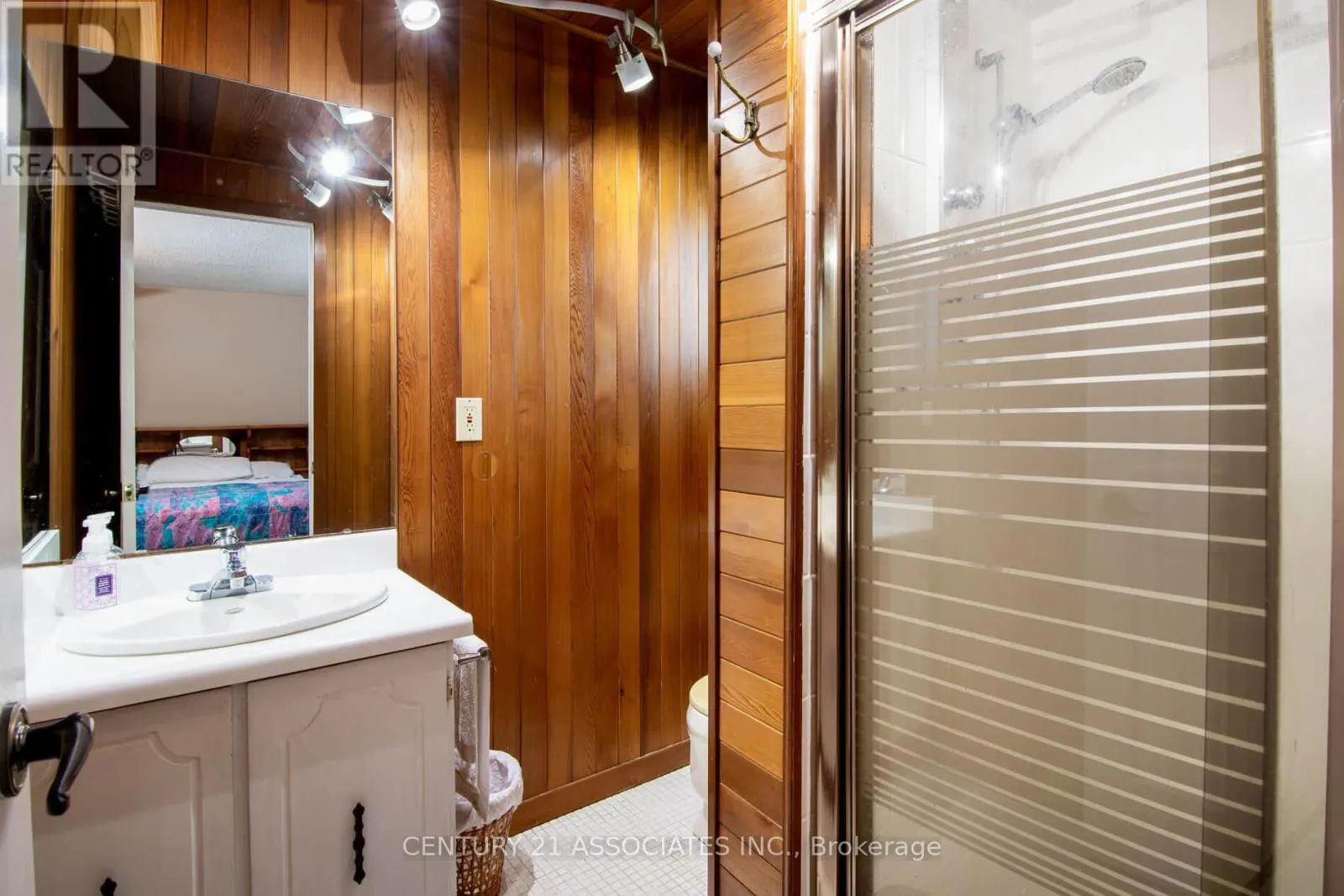 120 ELGIN DRIVE