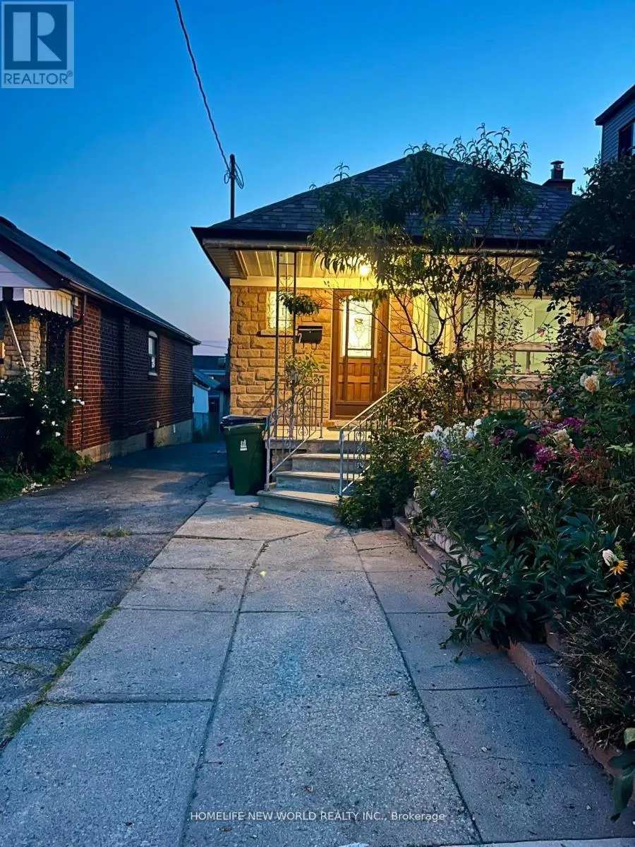 UPPER - 354 KANE AVENUE