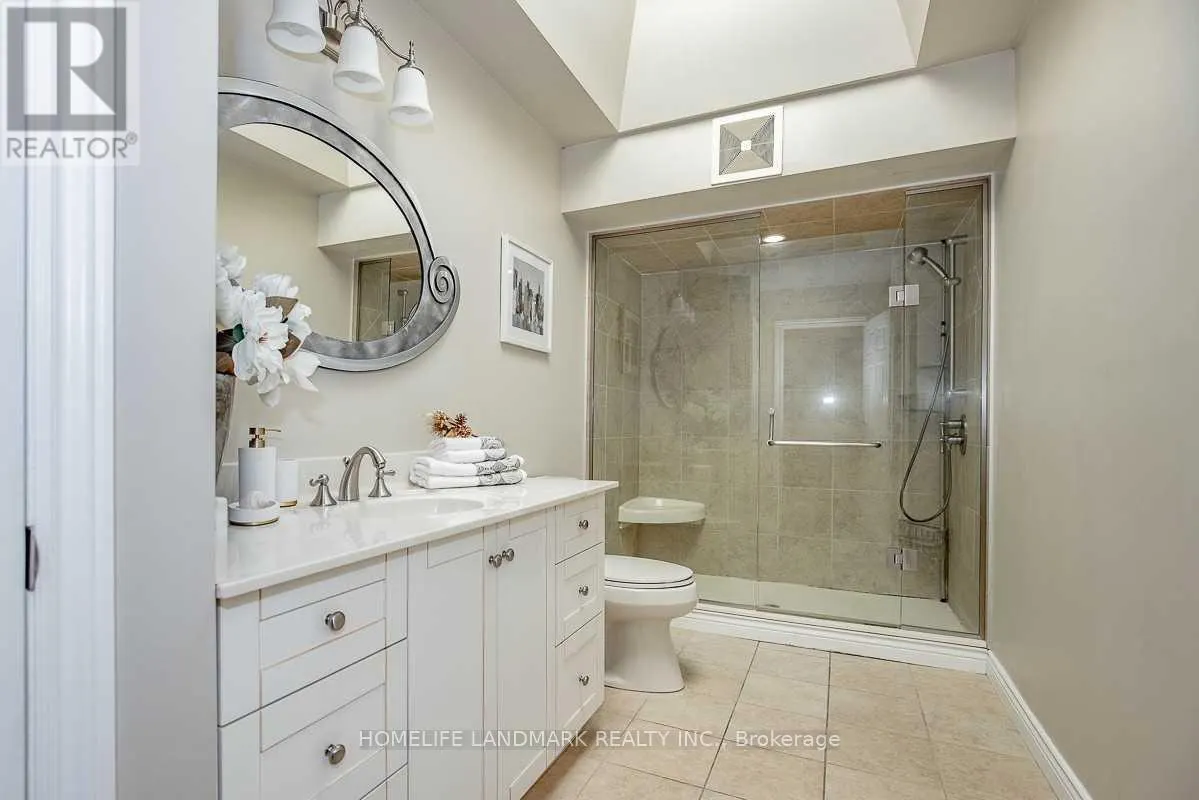 2301 BENNINGTON GATE