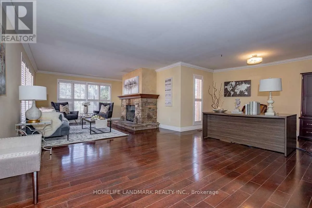 2301 BENNINGTON GATE