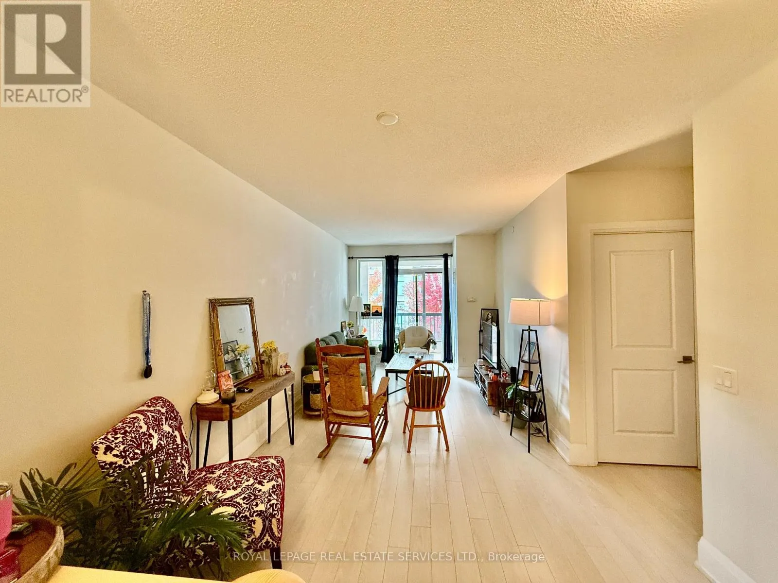 223 - 1 OLD MILL DRIVE
