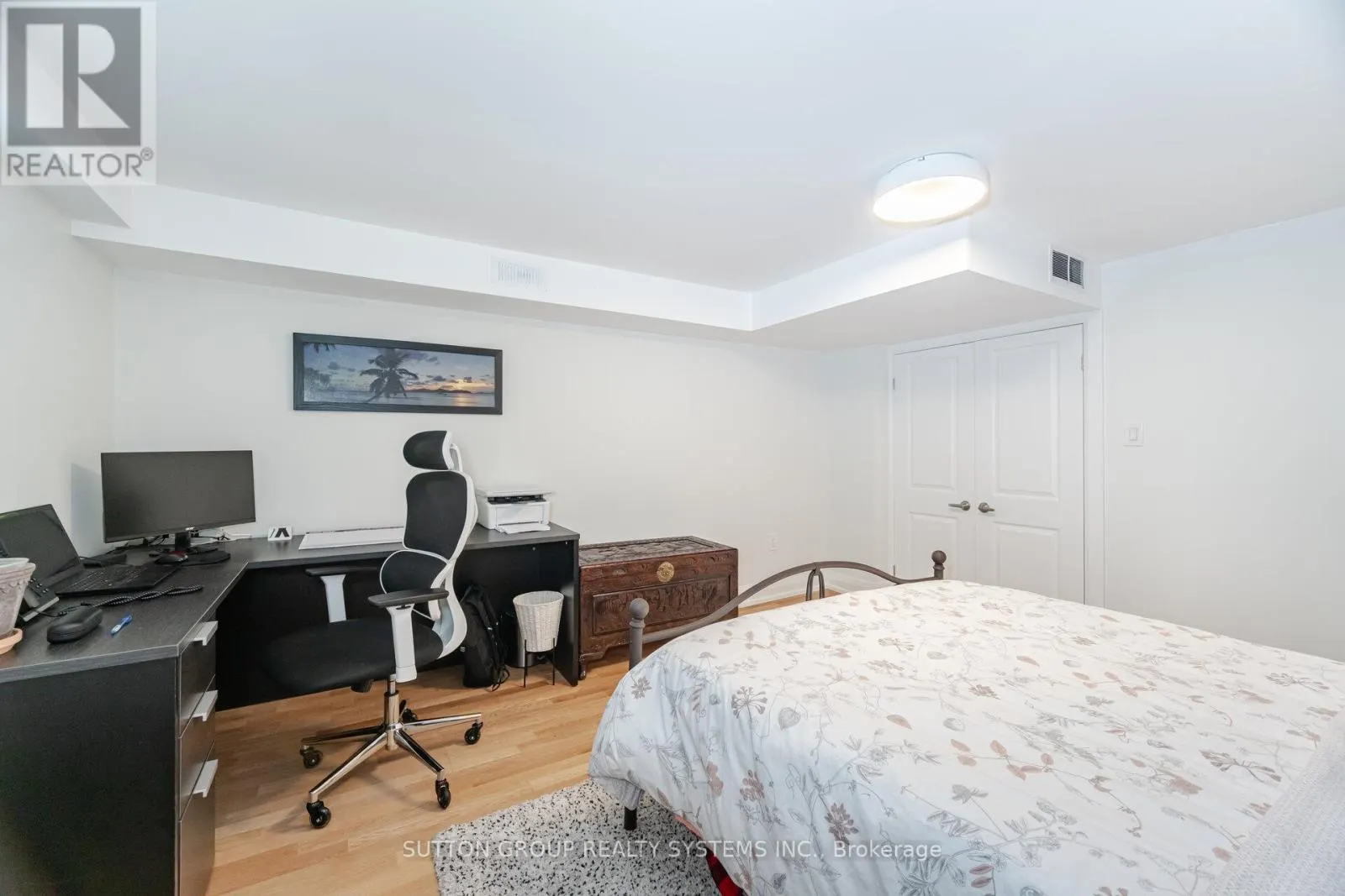 175 CONNAUGHT CRESCENT
