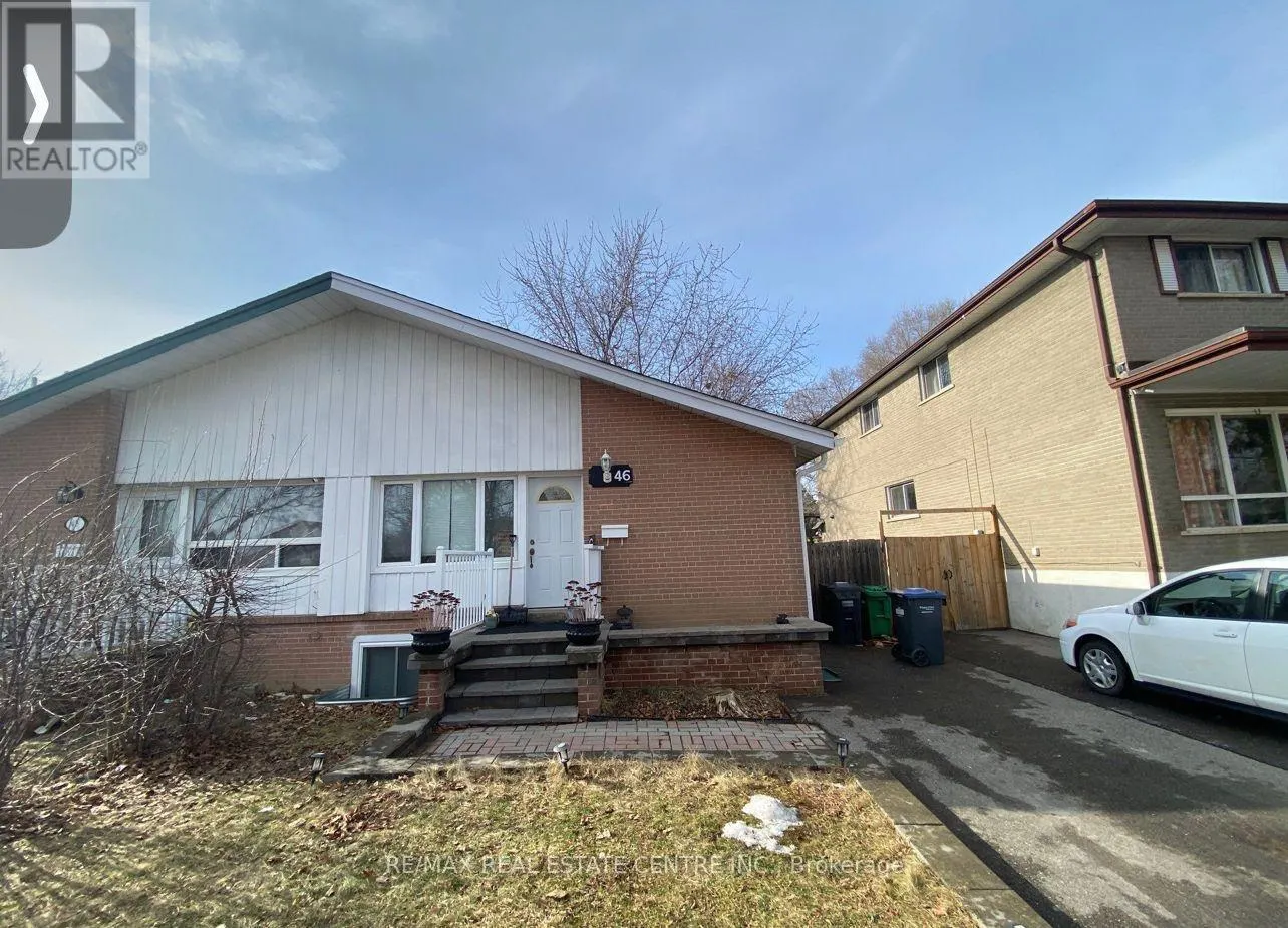 46 CORBY CRESCENT