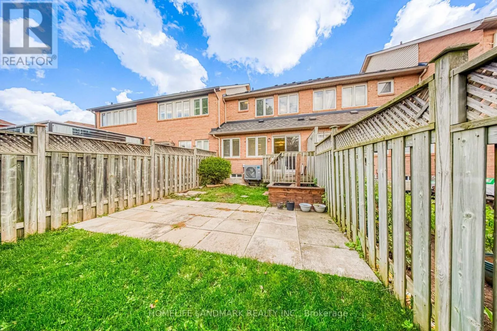 2422 NICHOLS DRIVE