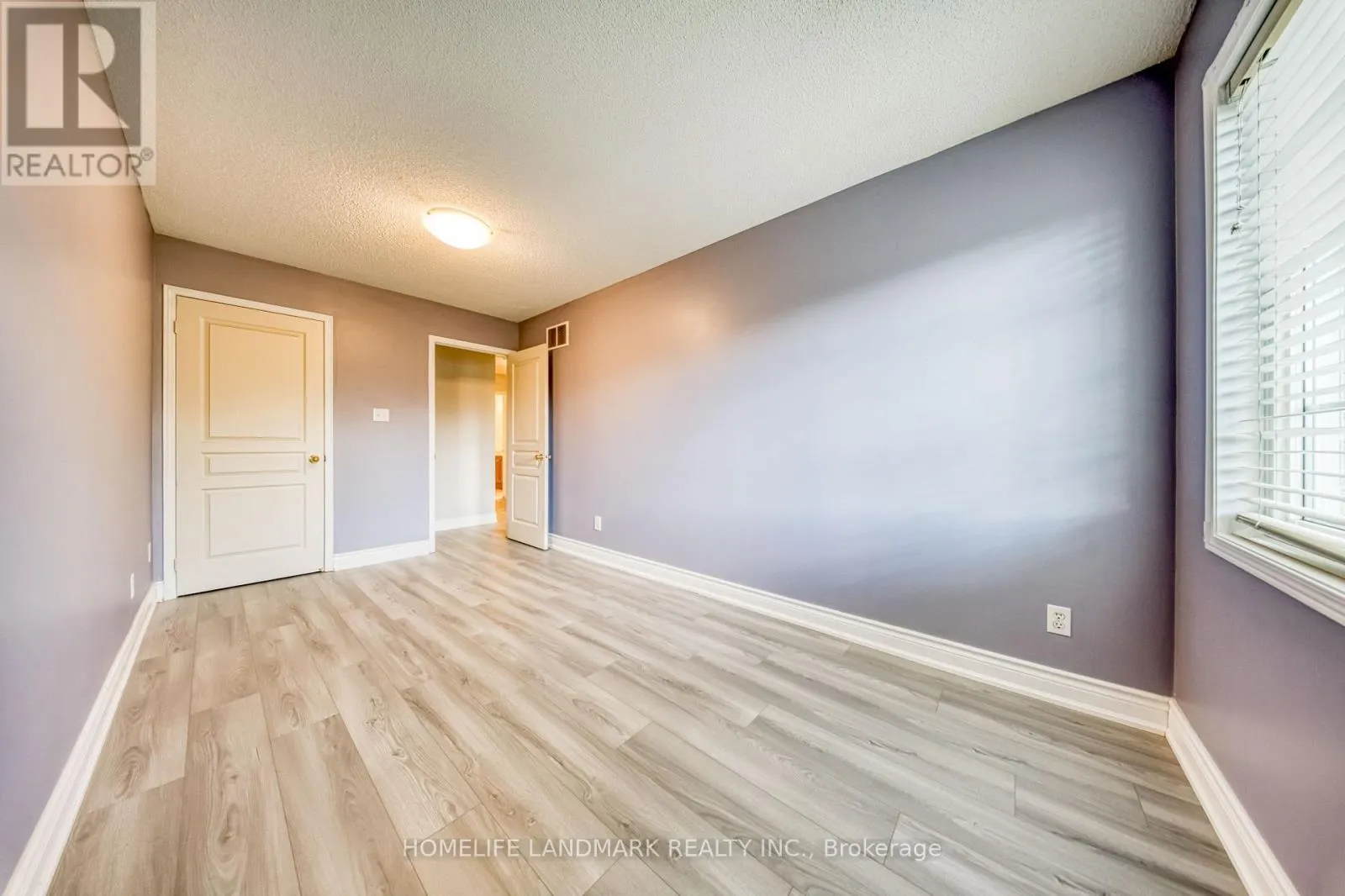 2422 NICHOLS DRIVE