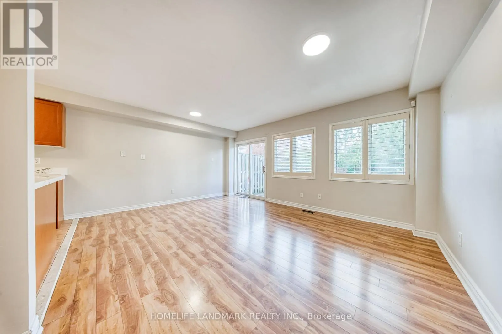 2422 NICHOLS DRIVE