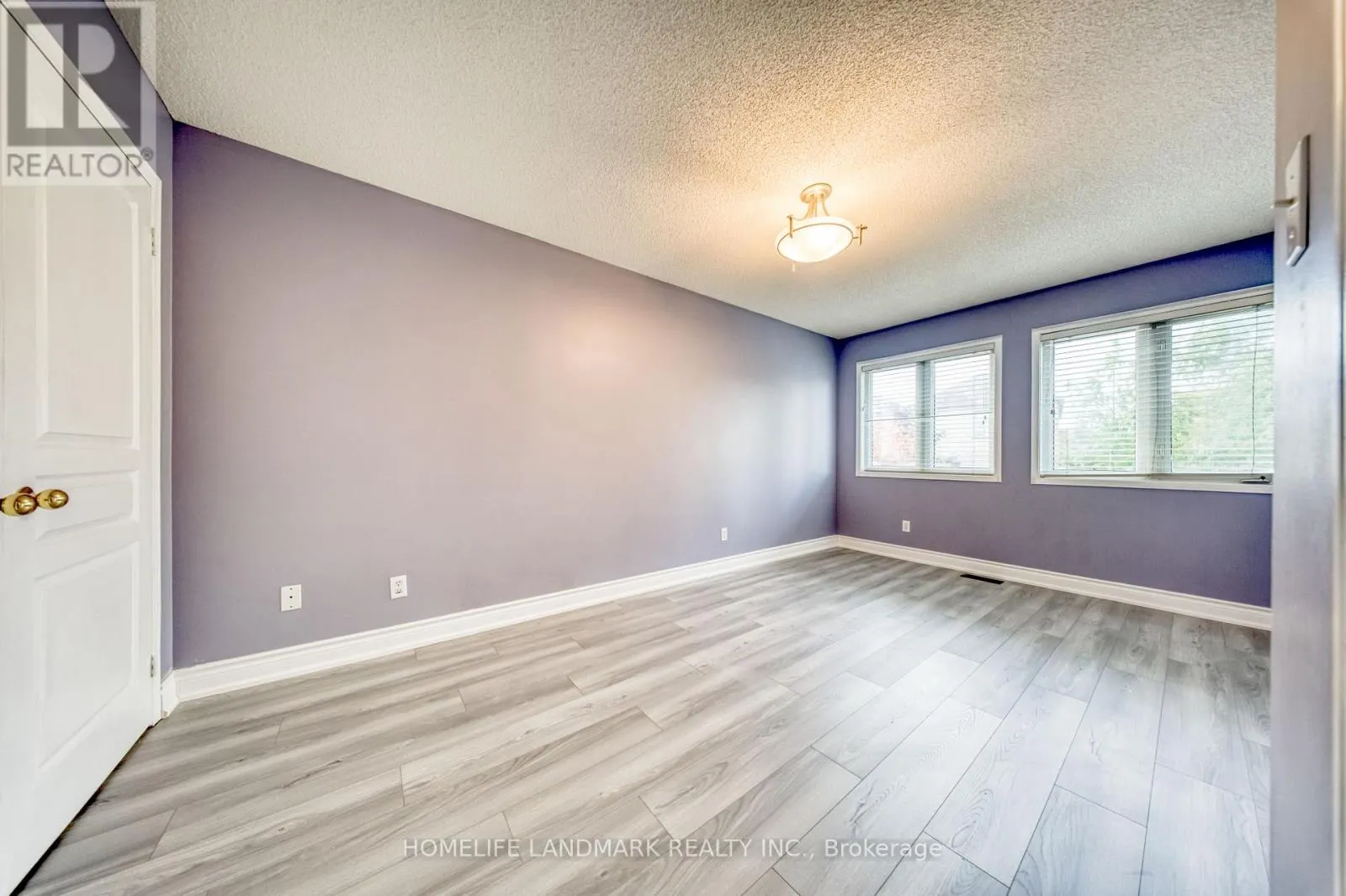 2422 NICHOLS DRIVE