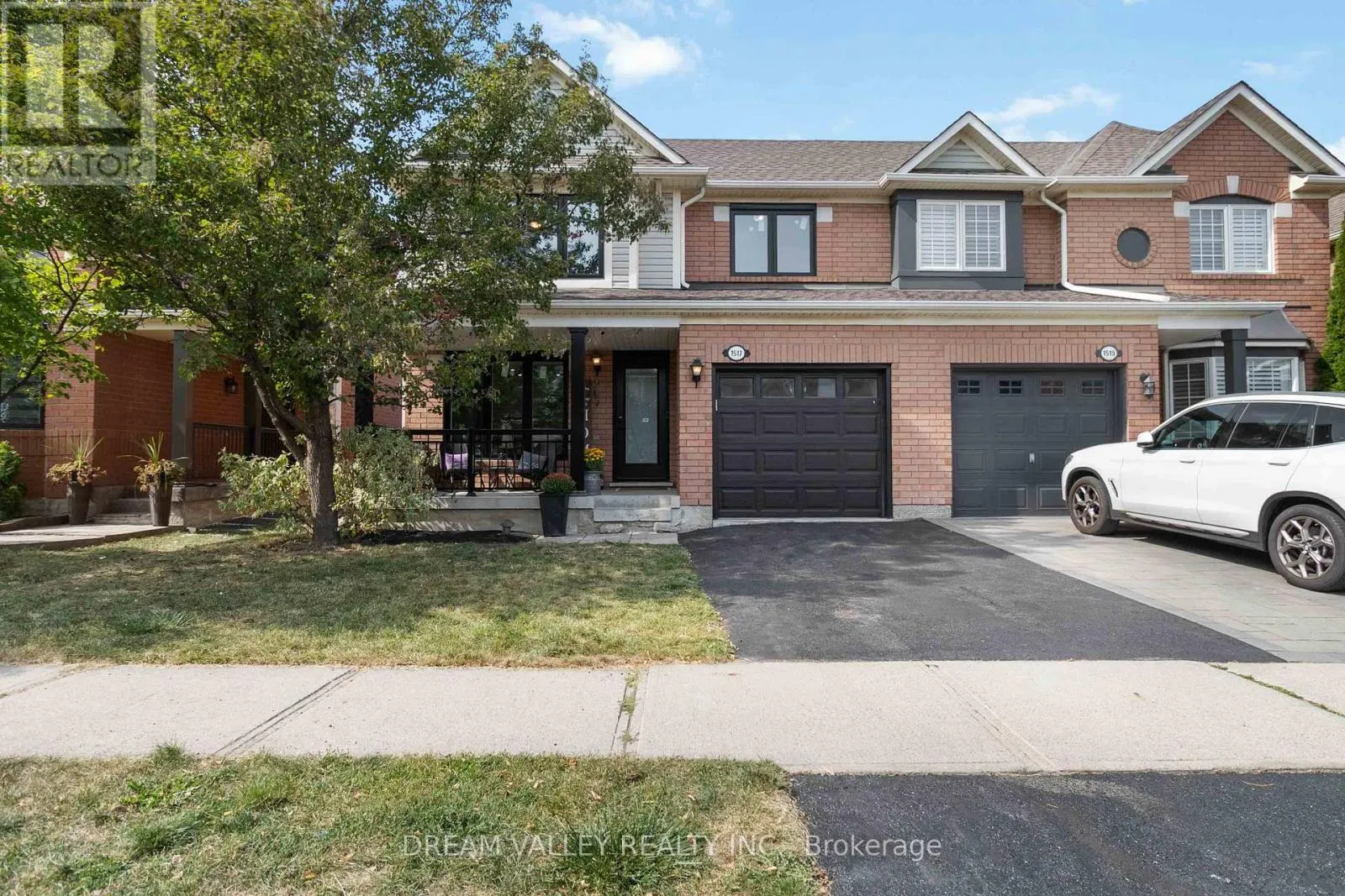 1517 EVANS TERRACE