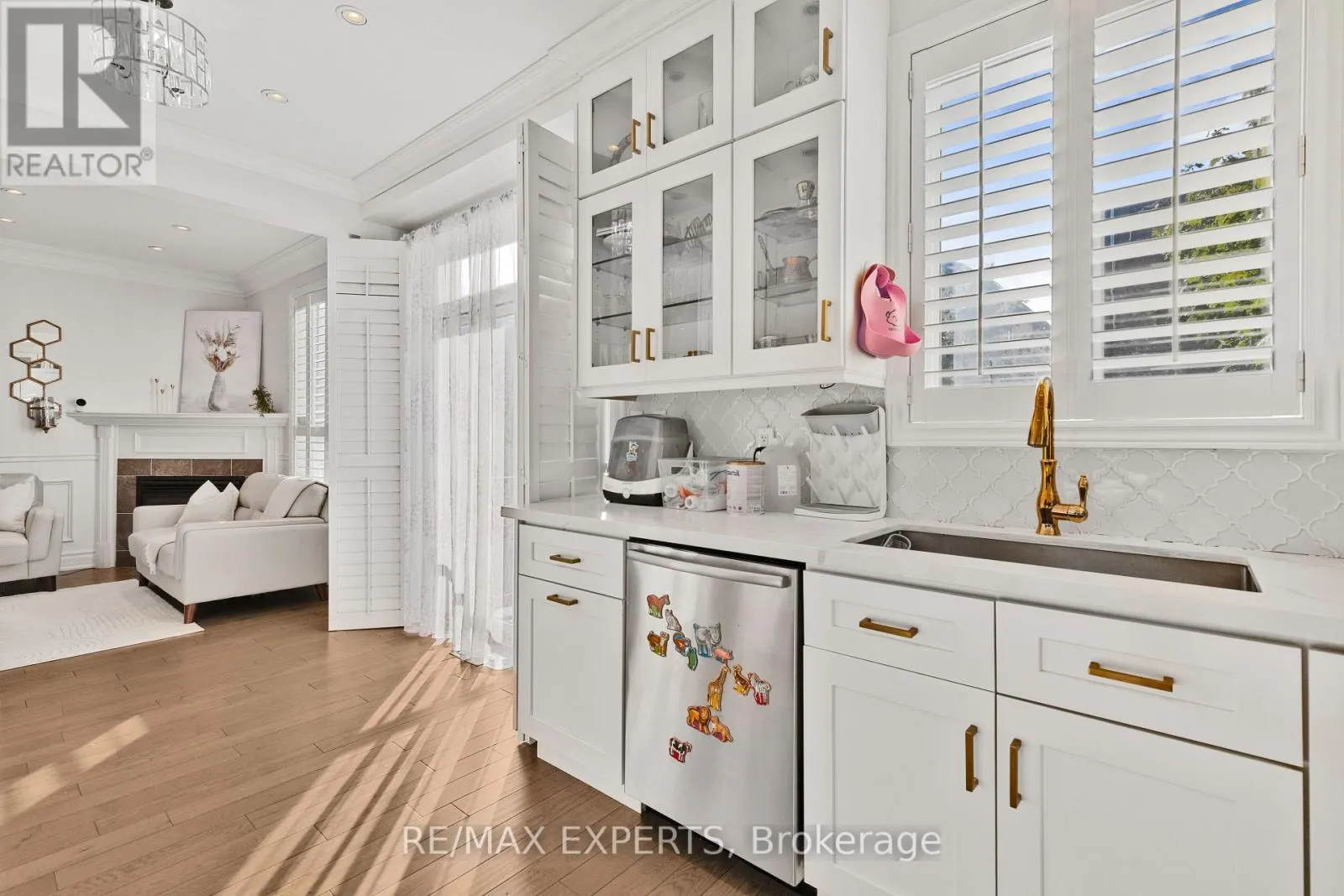 4643 HARBOTTLE ROAD