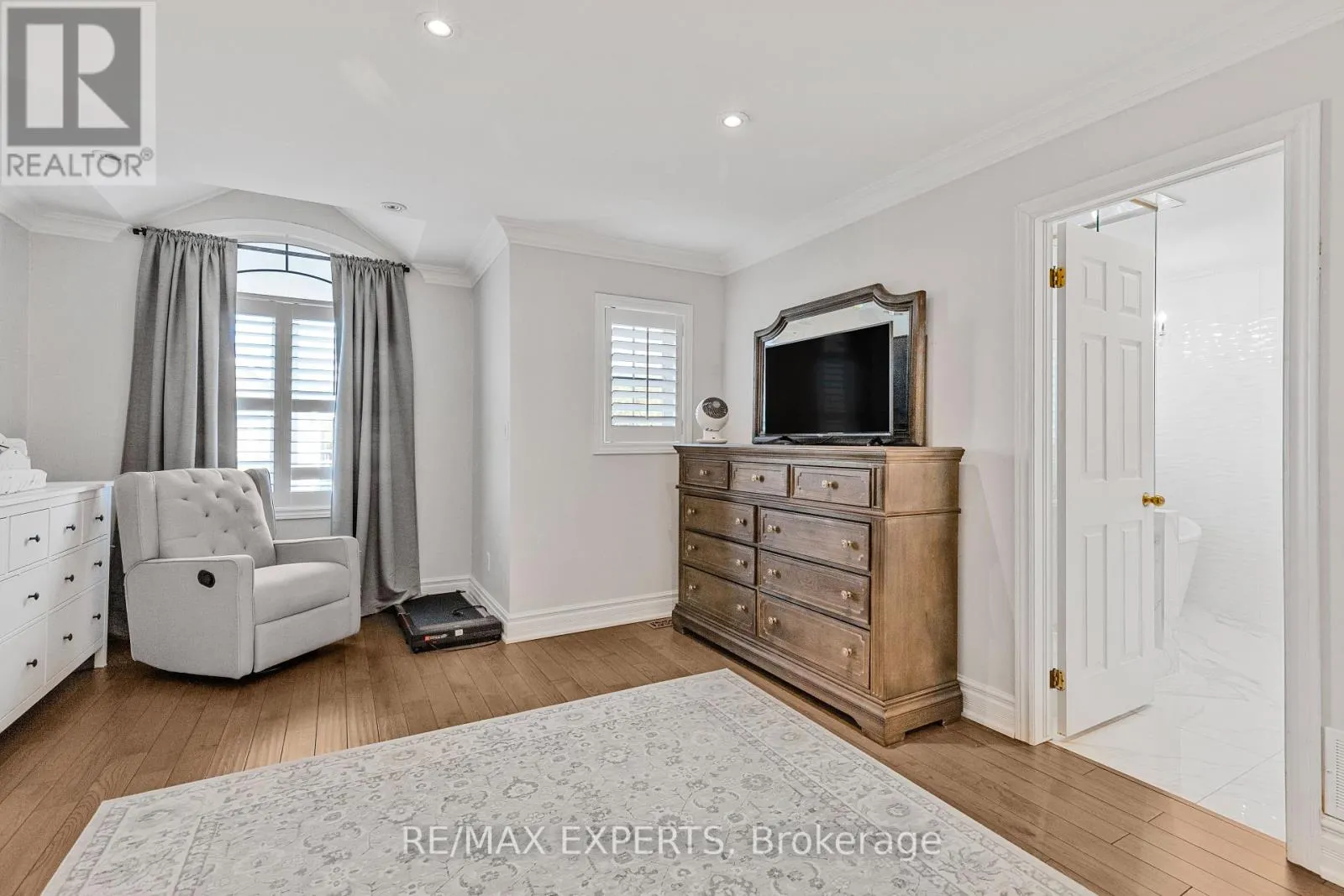 4643 HARBOTTLE ROAD