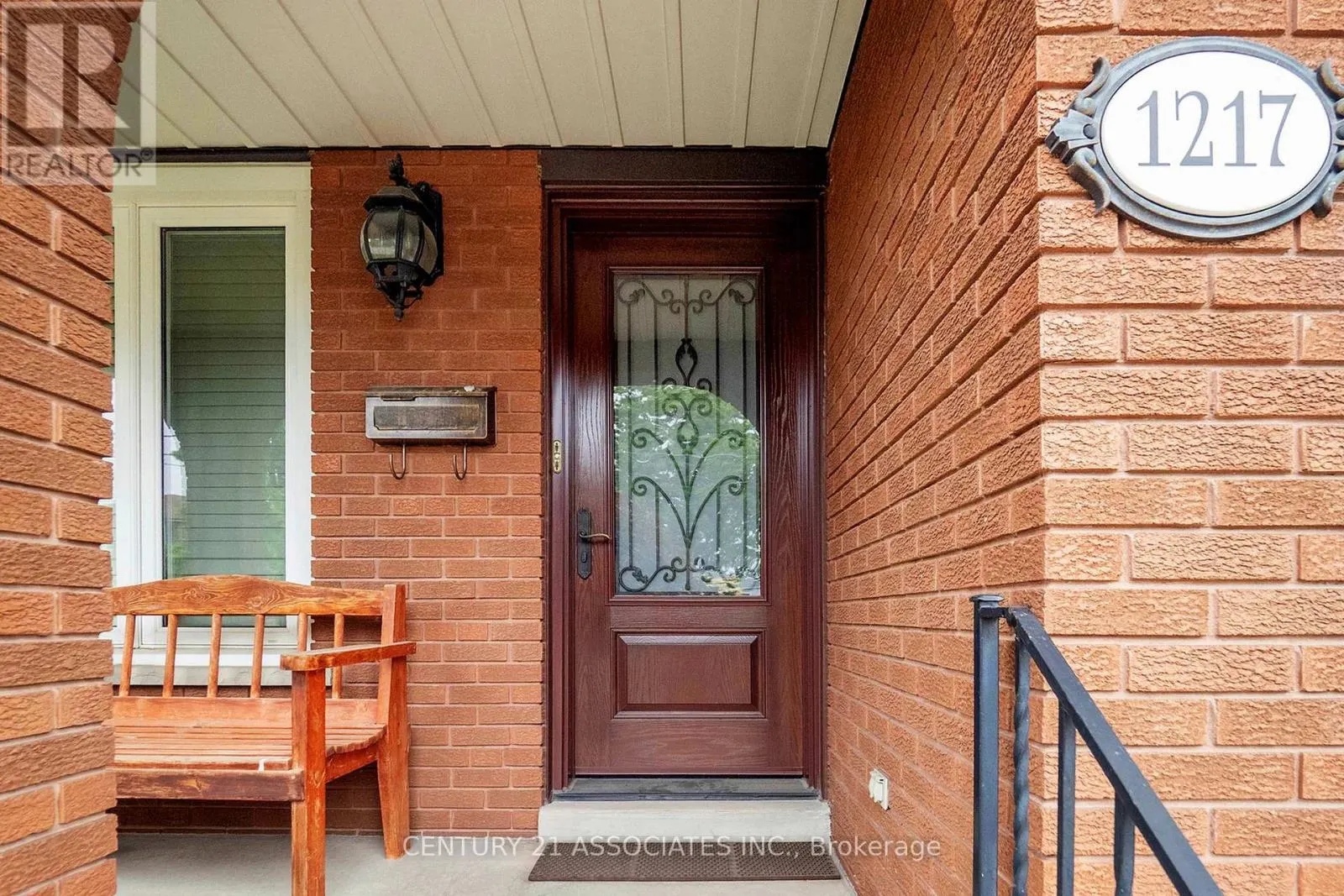 1217 ALEXANDRA AVENUE
