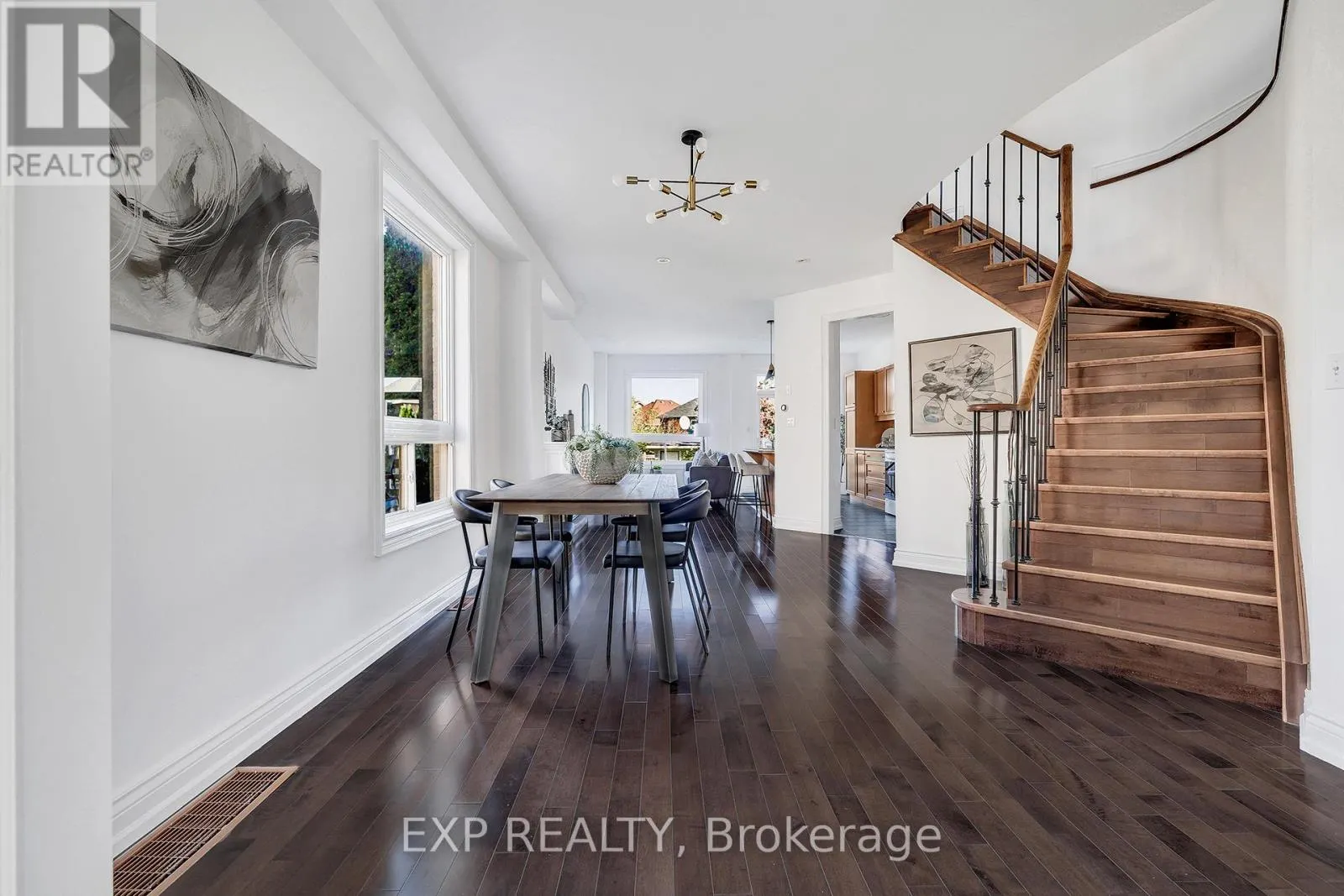 3438 FOUNTAIN PARK AVENUE