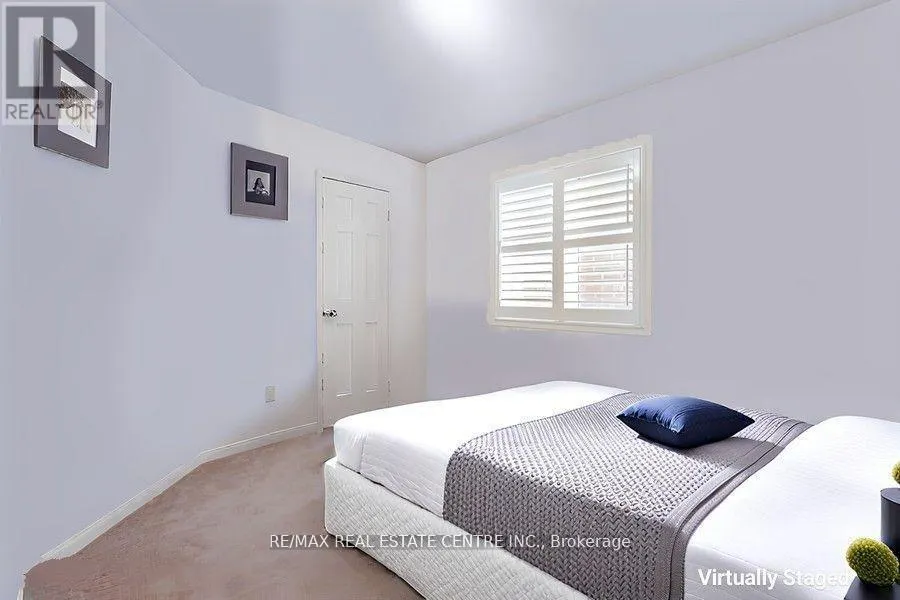 14 GULFBROOK CIRCLE