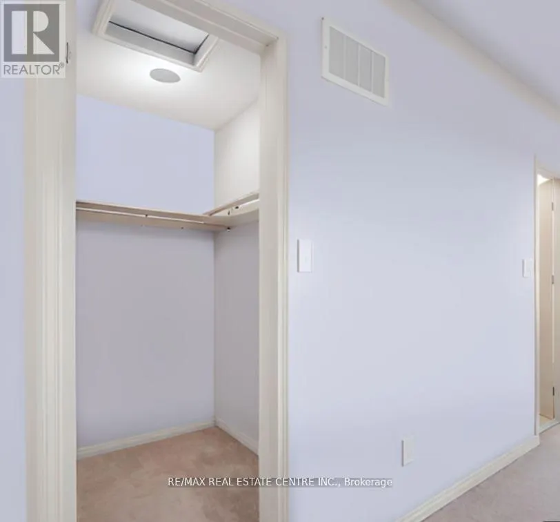 14 GULFBROOK CIRCLE