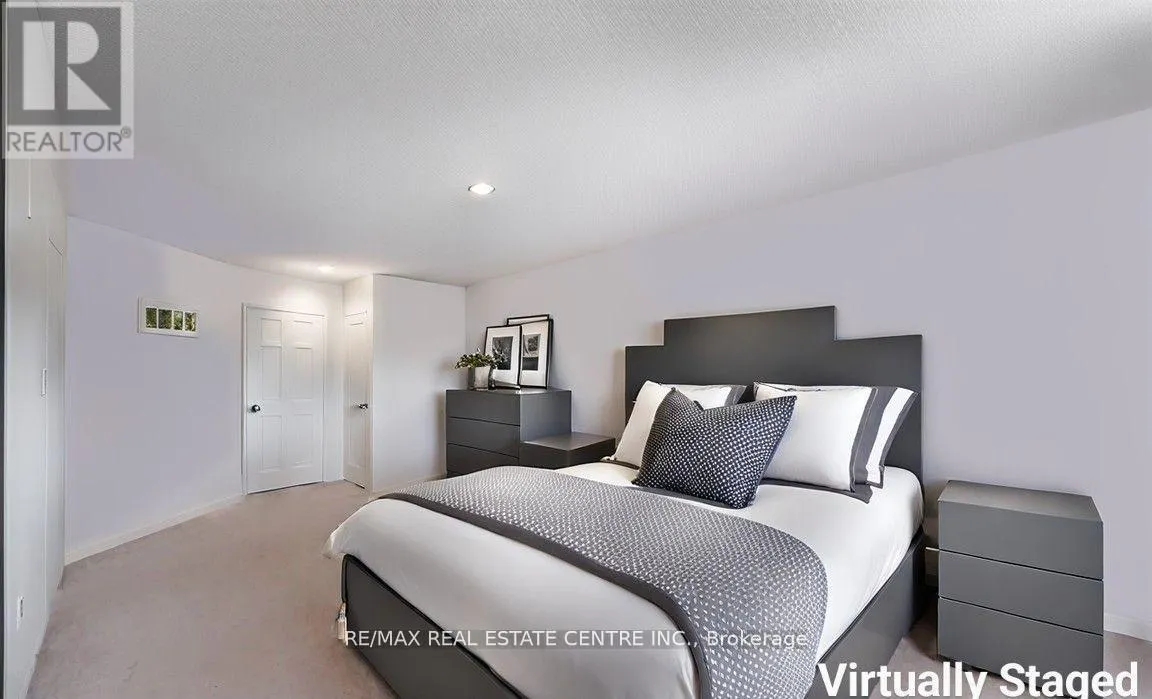 14 GULFBROOK CIRCLE