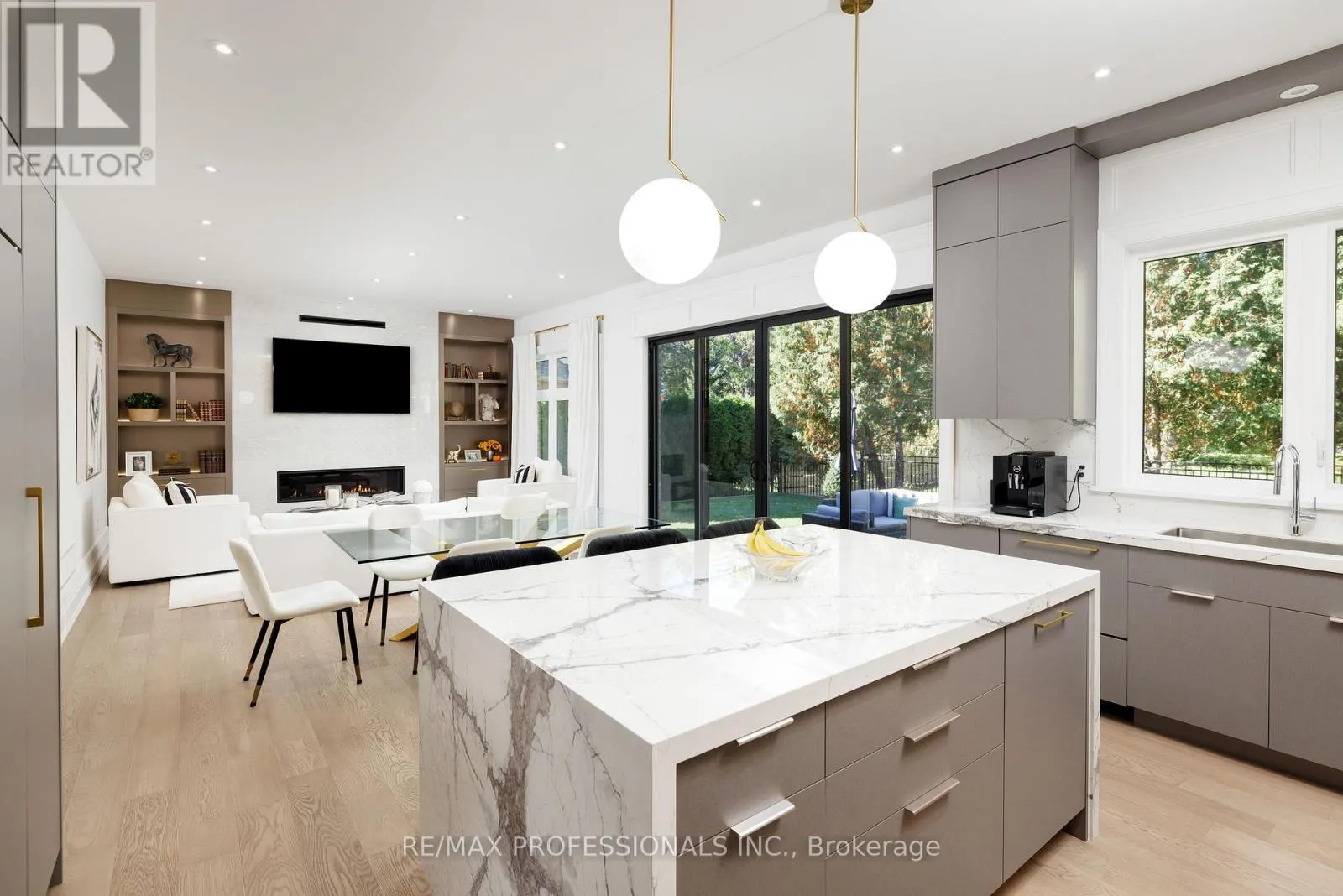 2B FAIRWAY ROAD