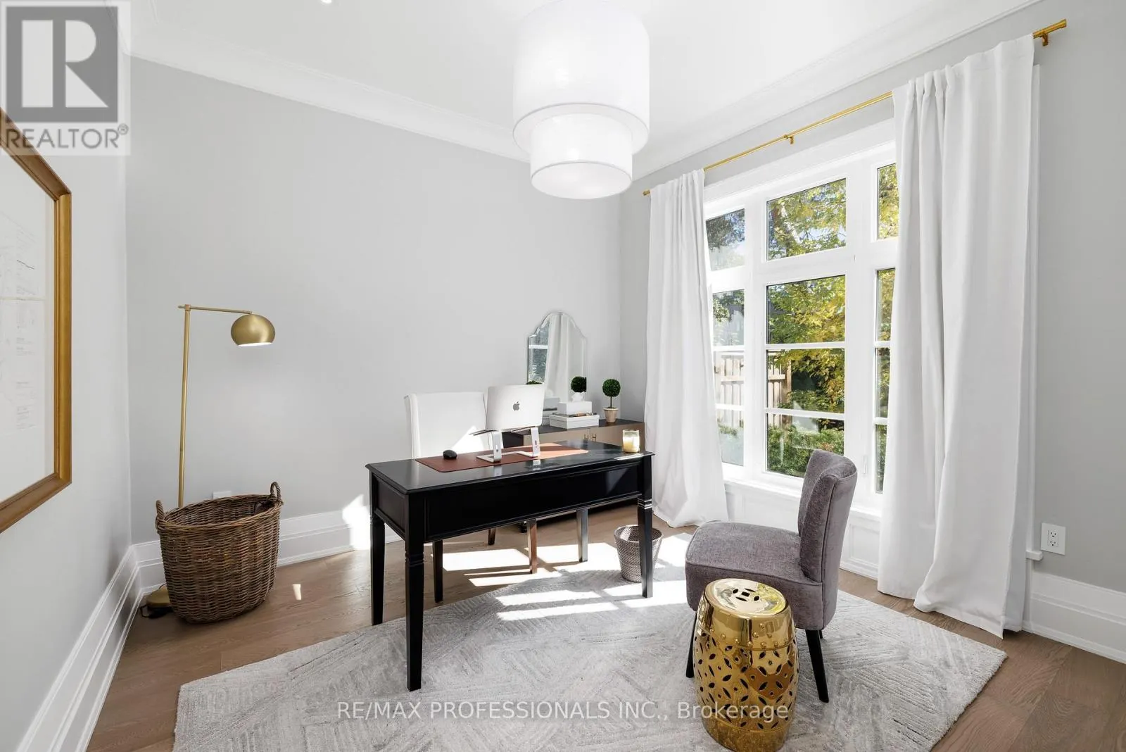 2B FAIRWAY ROAD