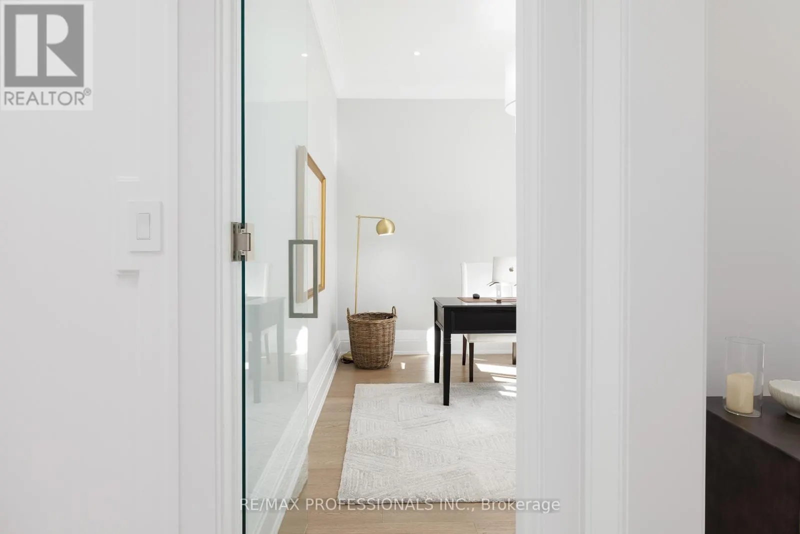 2B FAIRWAY ROAD