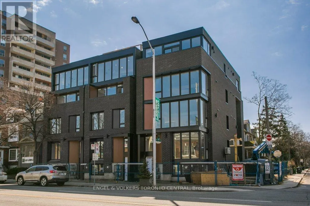 6 - 1553 BLOOR STREET W